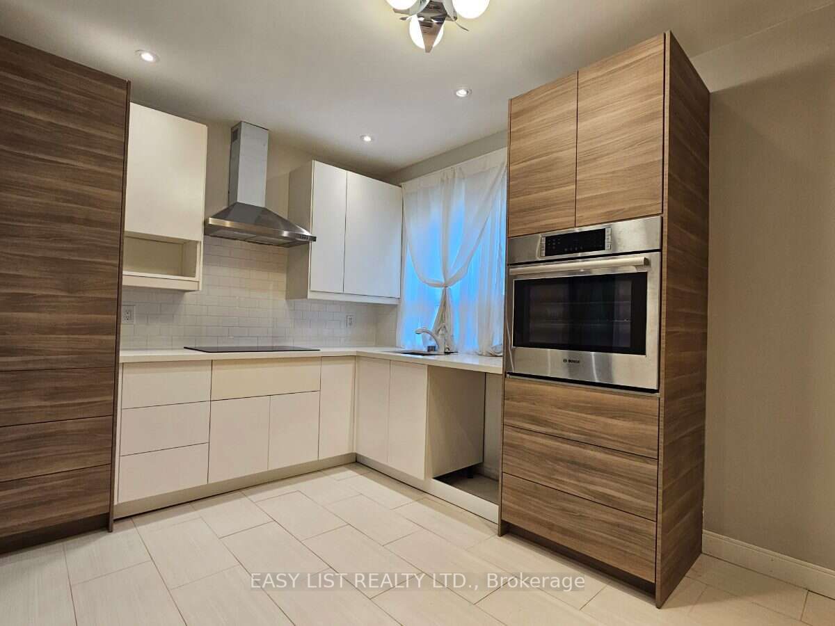 449 Pacific Avenue Property Photo 14