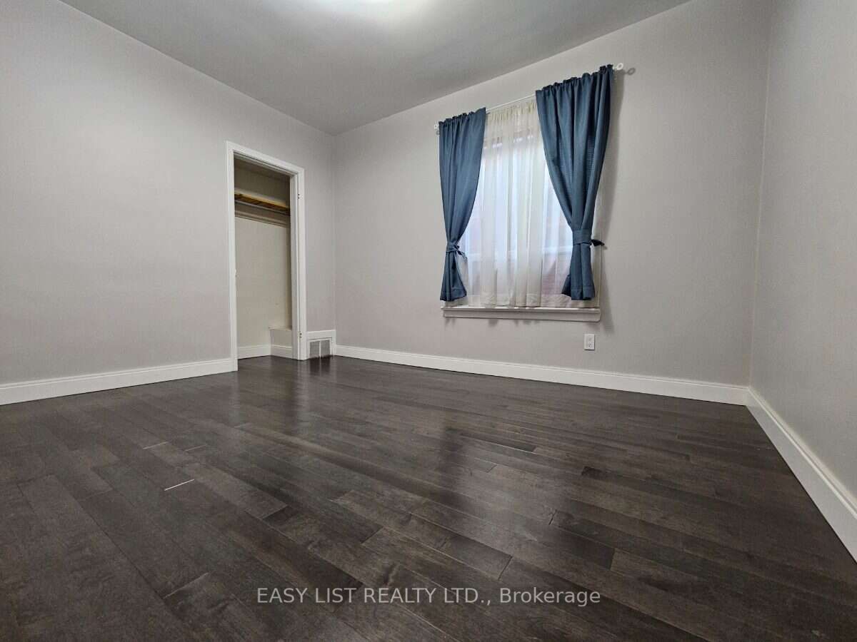 449 Pacific Avenue Property Photo 26