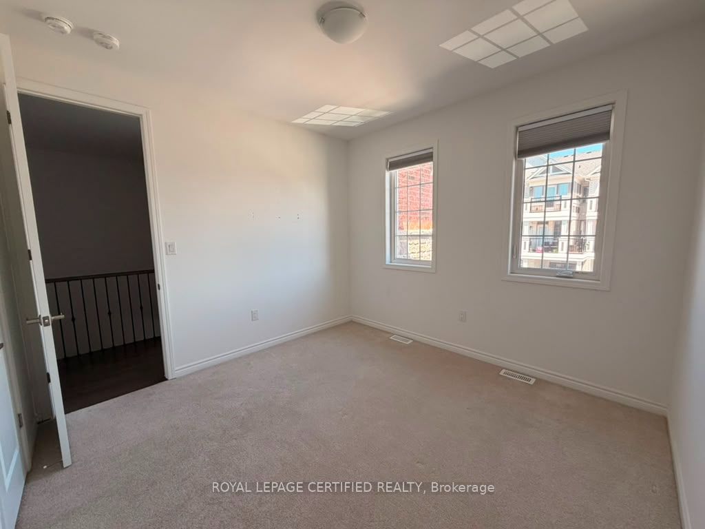 1514 Moira Crescent Property Photo 8