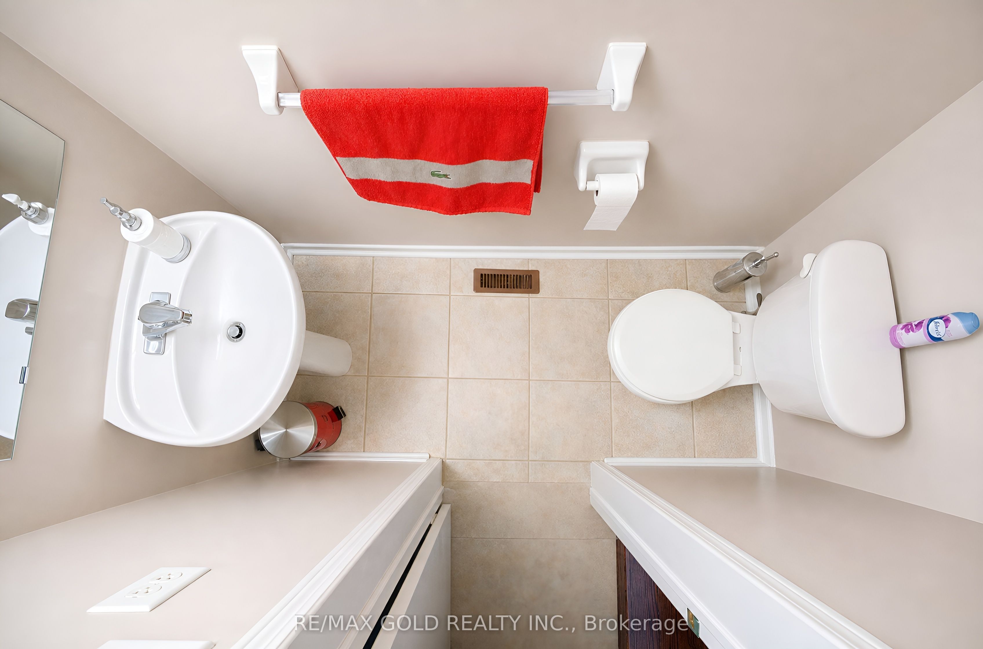 19 Florence Drive Property Photo 16