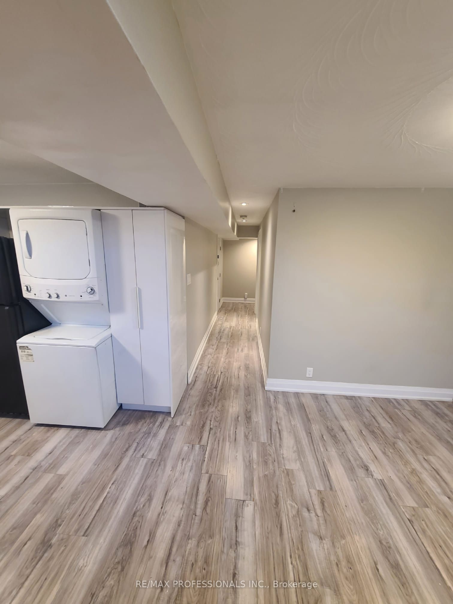 1176 Alexandra Avenue Basement Property Photo 4