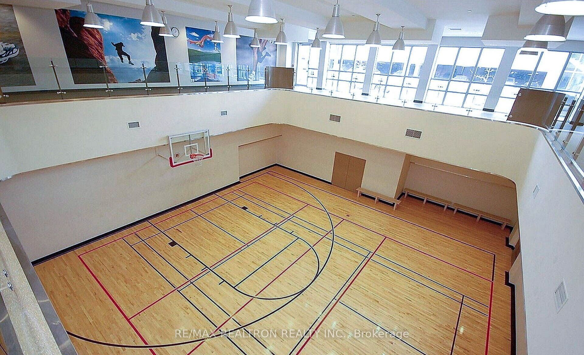 60 Absolute Avenue 1502 Property Photo 4