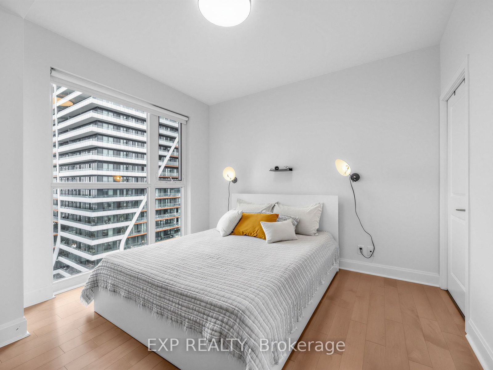33 Shore Breeze Drive 1910 Property Photo 15