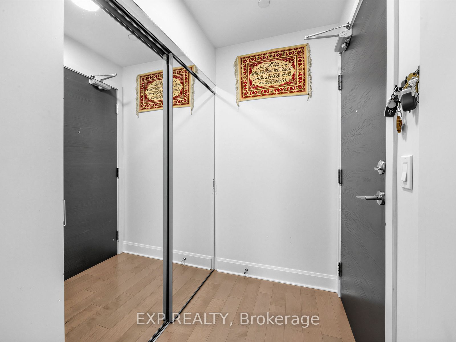 33 Shore Breeze Drive 1910 Property Photo 26