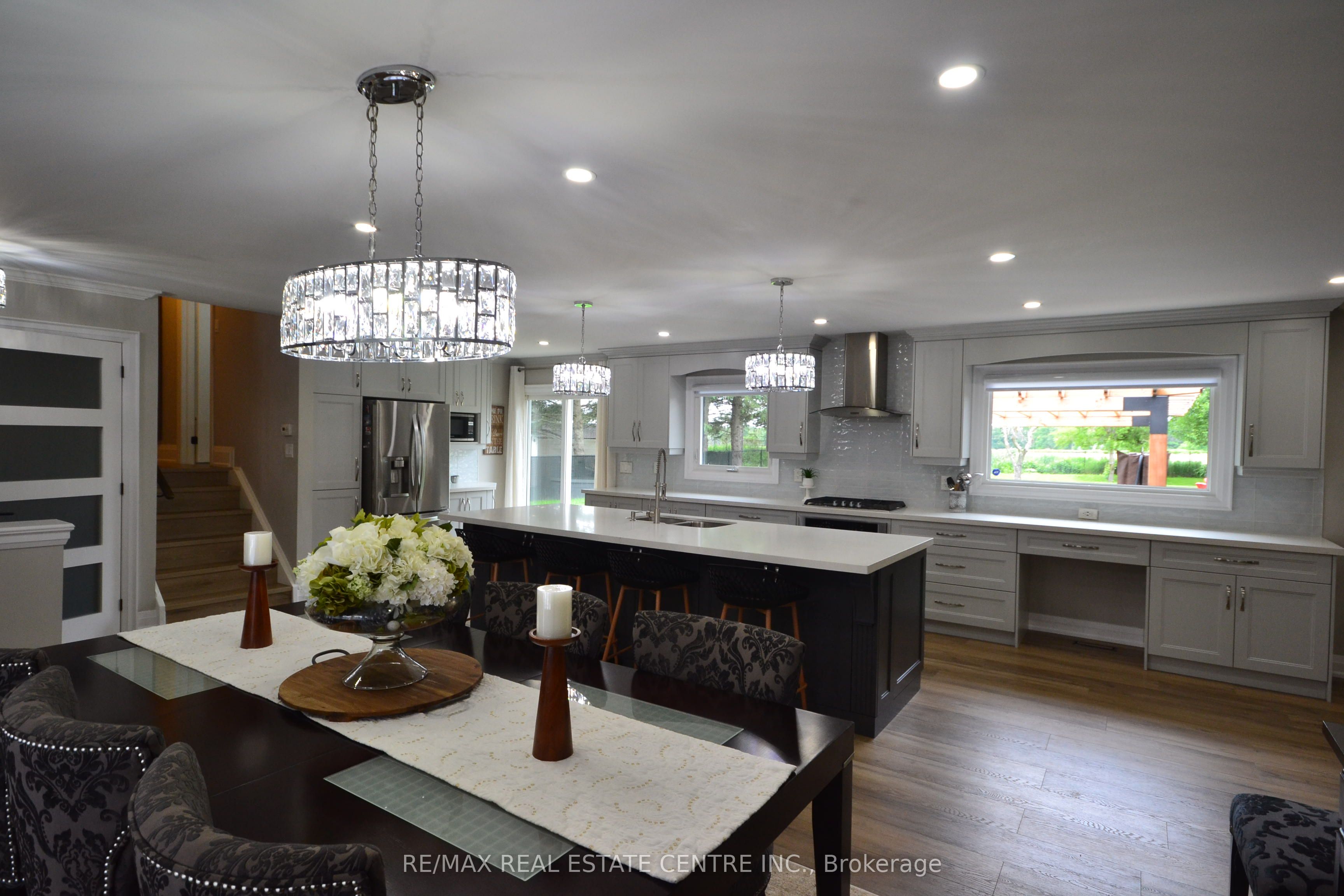 8 Kevinwood Drive Property Photo 9