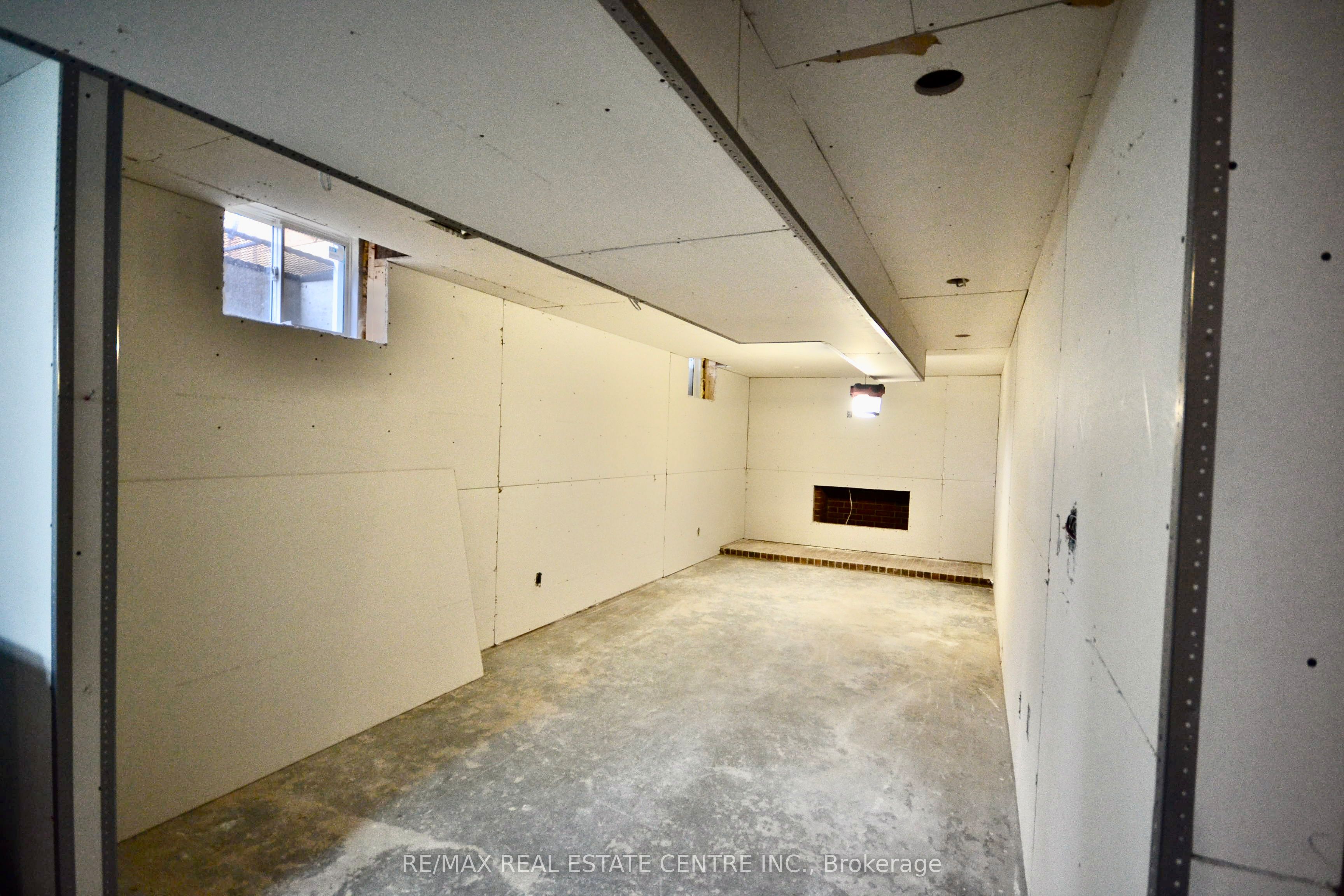 8 Kevinwood Drive Property Photo 34