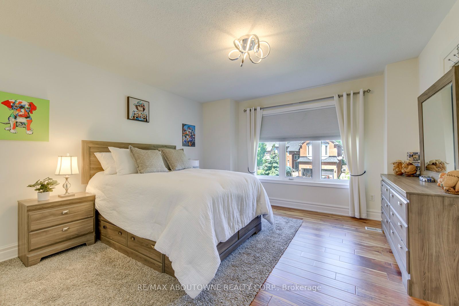 2380 Woodcrest Drive Property Photo 35