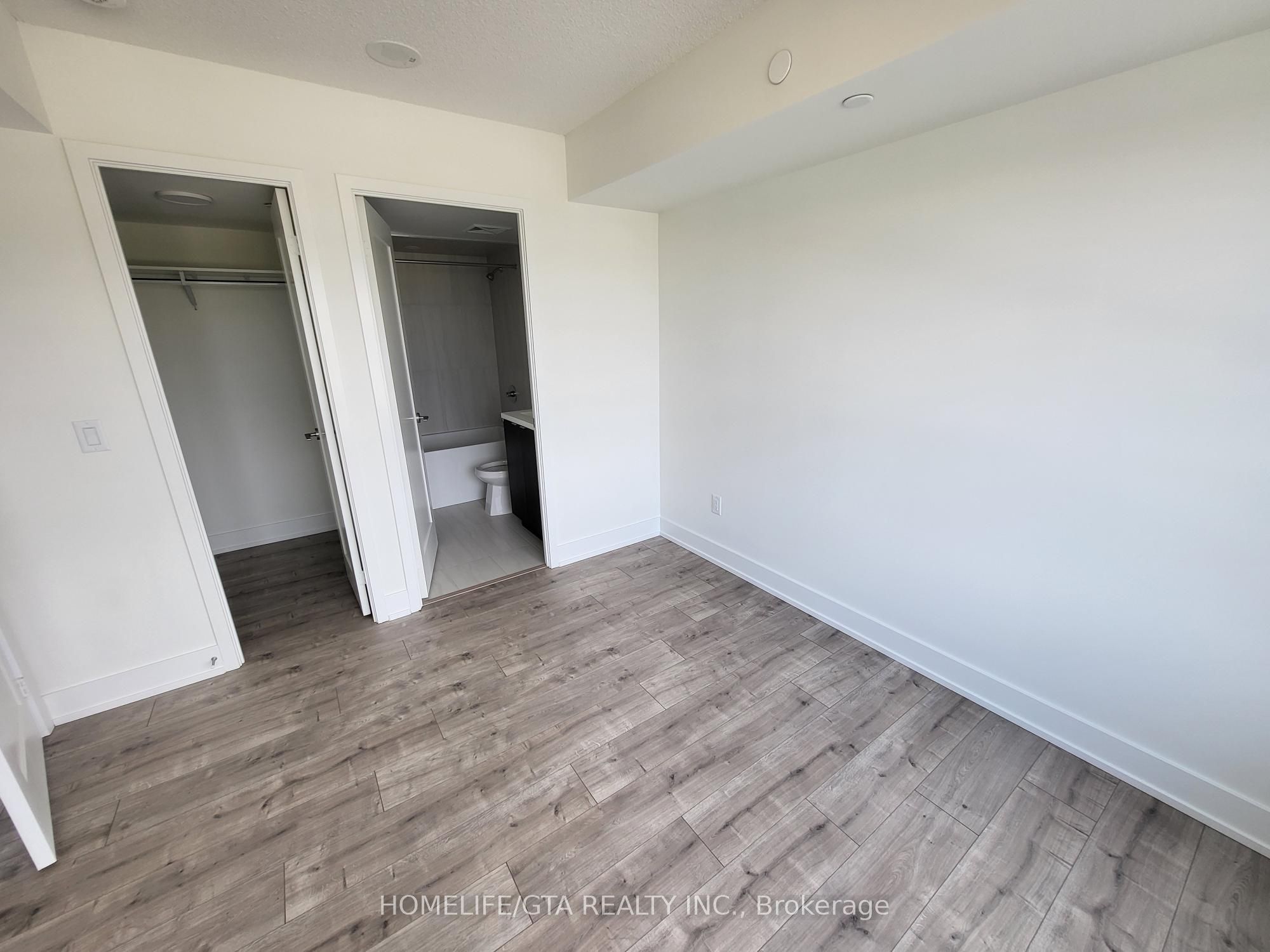 10 Eva Road 306 Property Photo 5