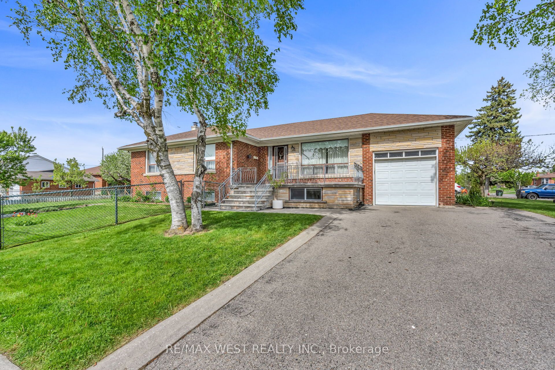 90 Tavistock Road Property Photo 1