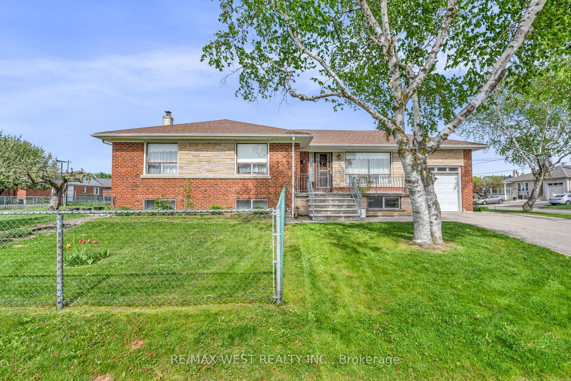 90 Tavistock Road Property Photo 3