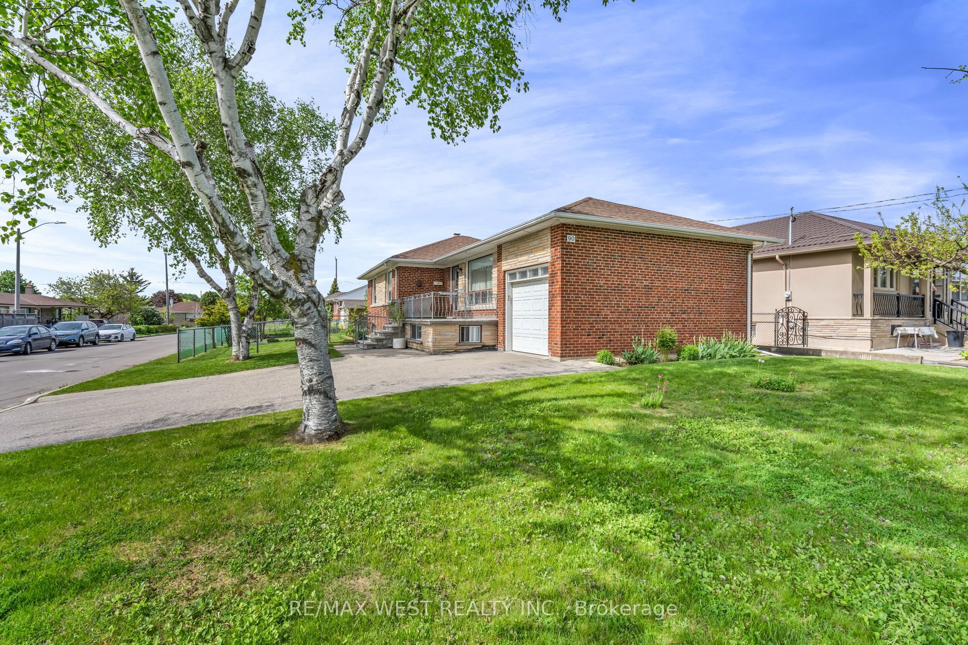 90 Tavistock Road Property Photo 4