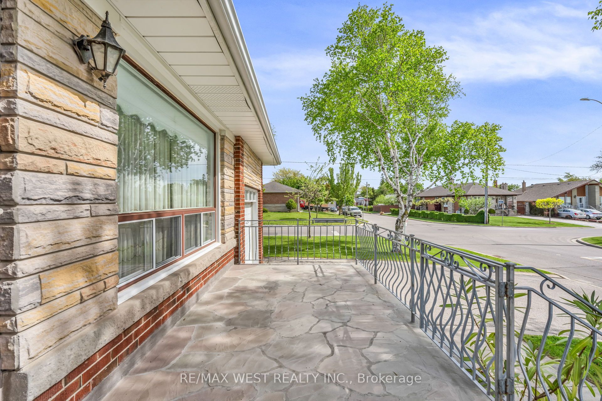 90 Tavistock Road Property Photo 6