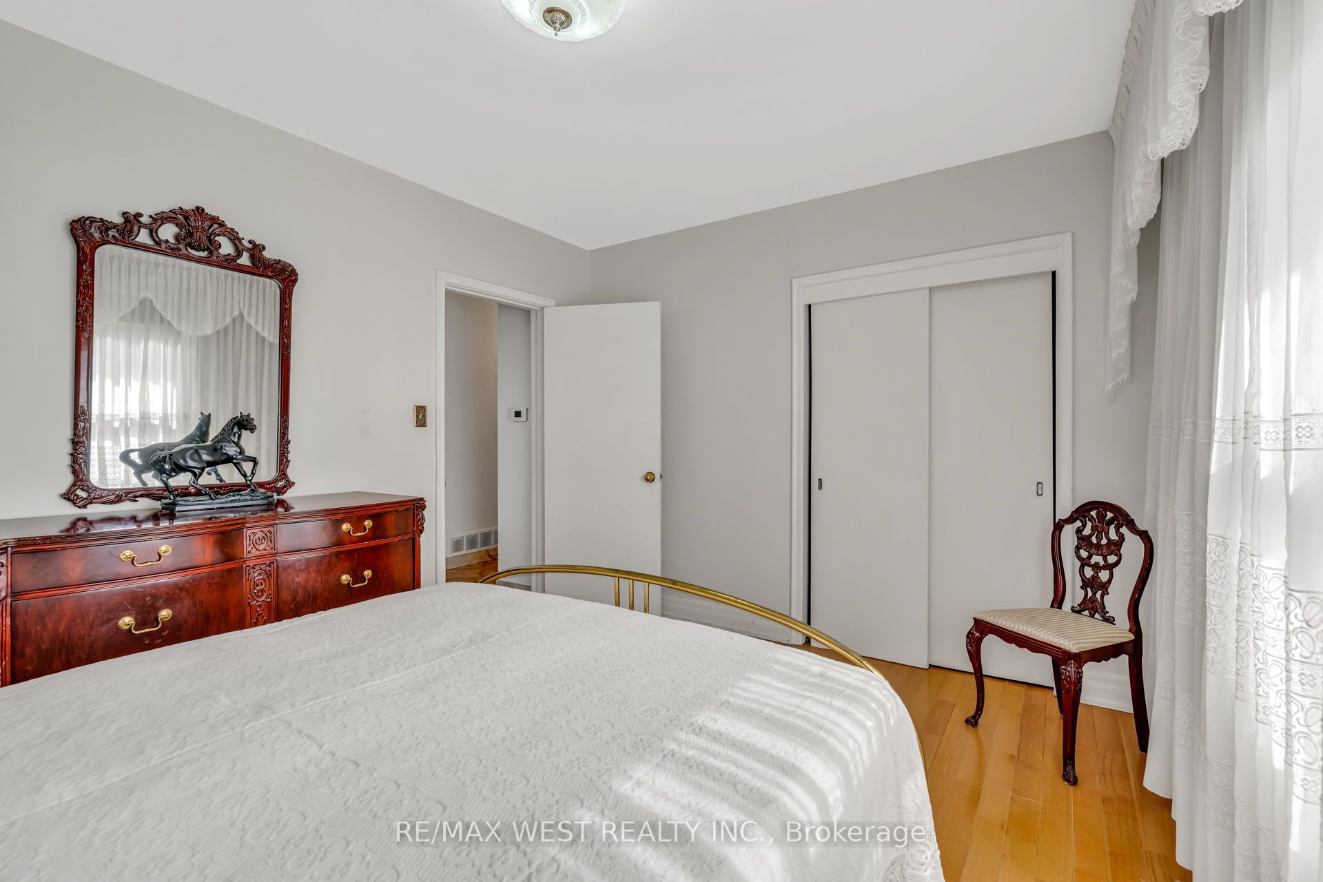 90 Tavistock Road Property Photo 23