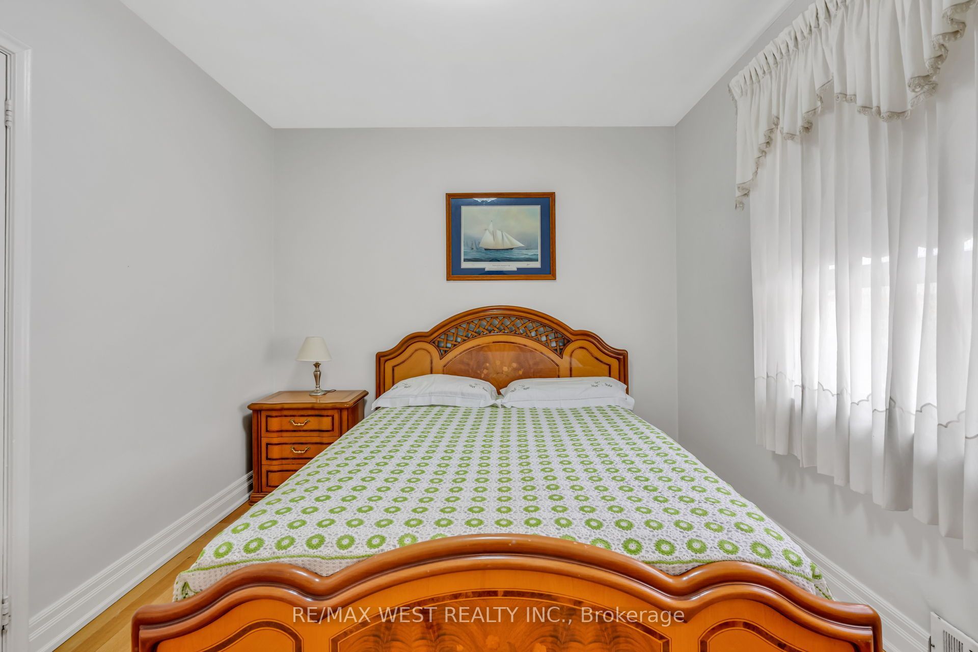 90 Tavistock Road Property Photo 25