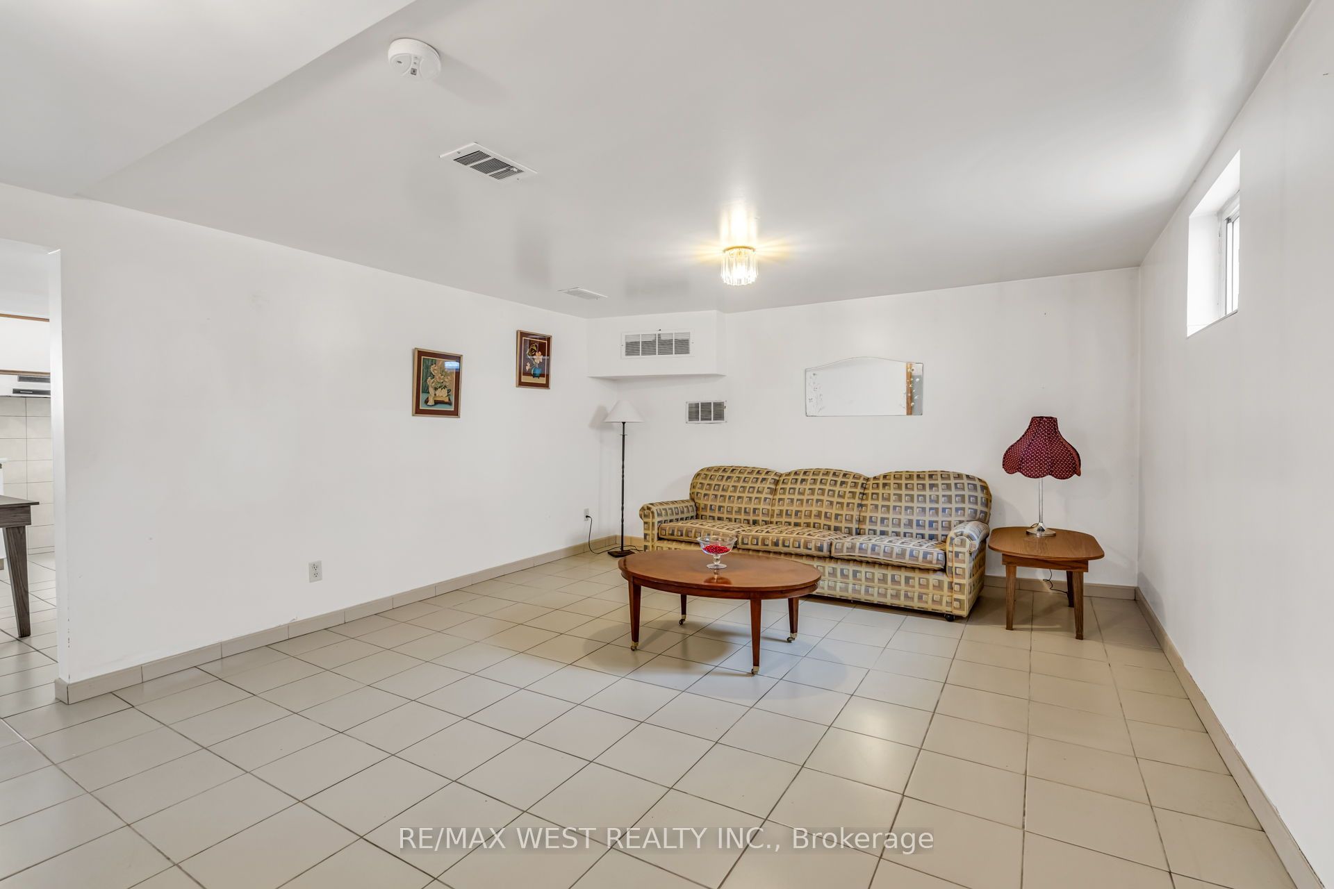 90 Tavistock Road Property Photo 32