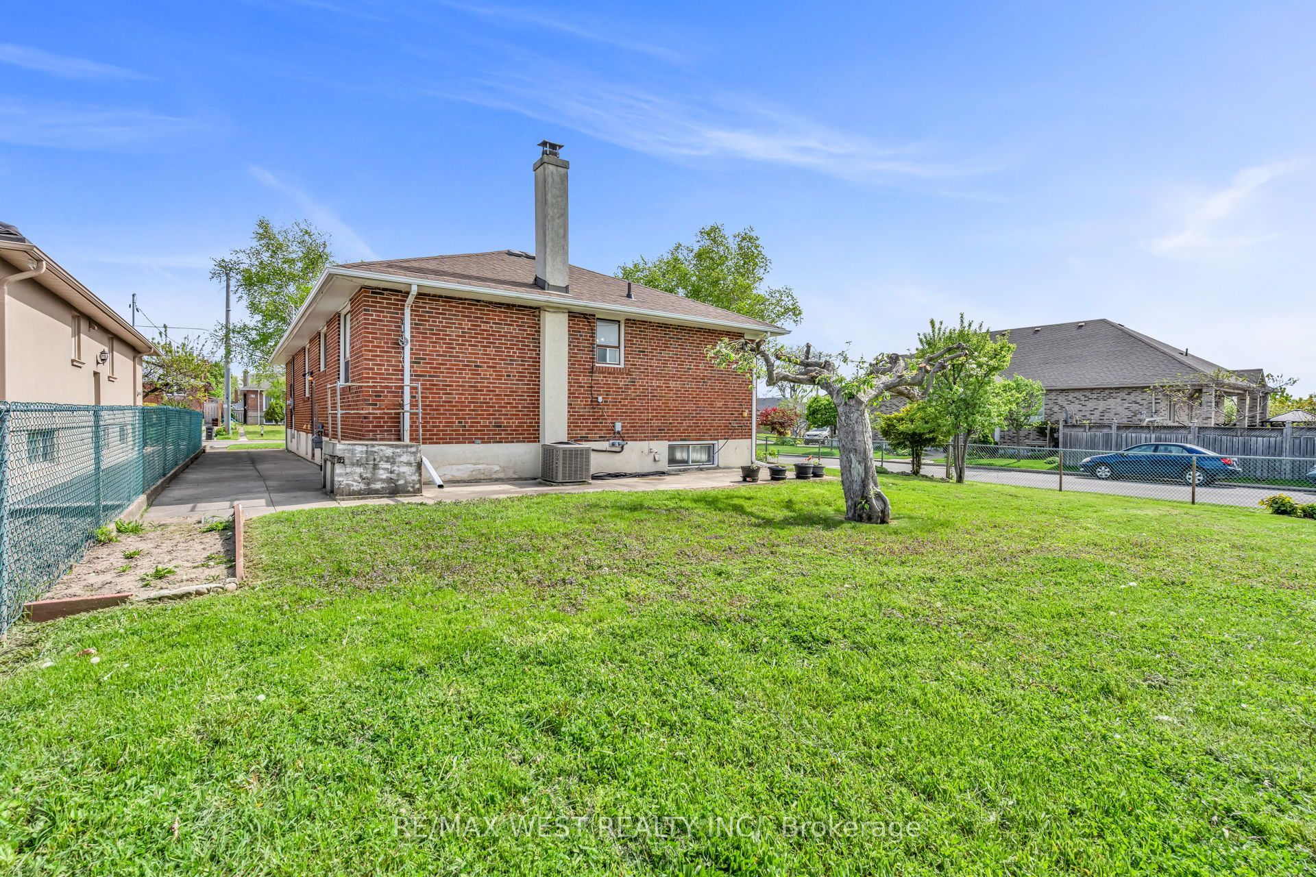 90 Tavistock Road Property Photo 46
