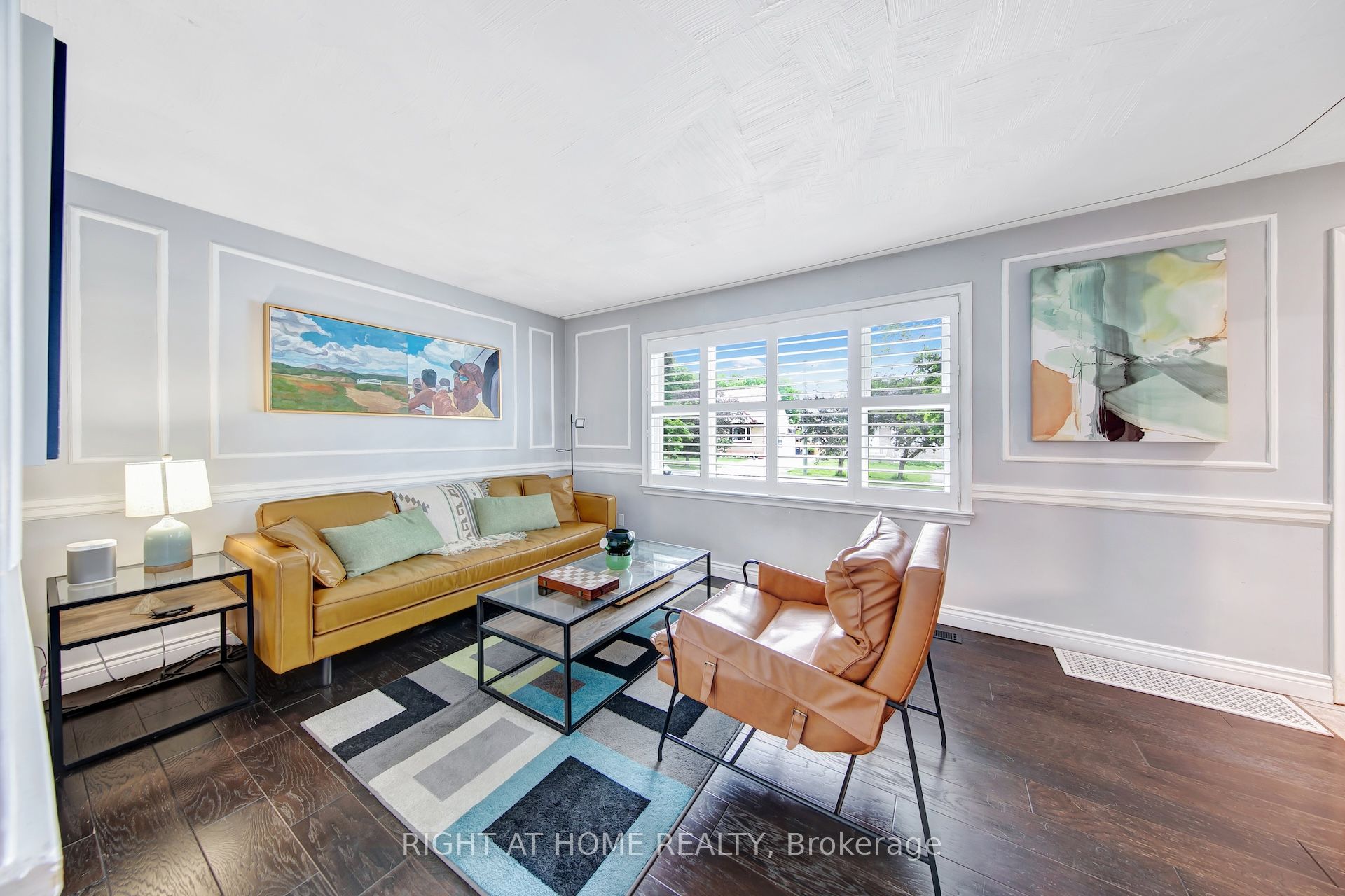 74 Mccaul Street Property Photo 12