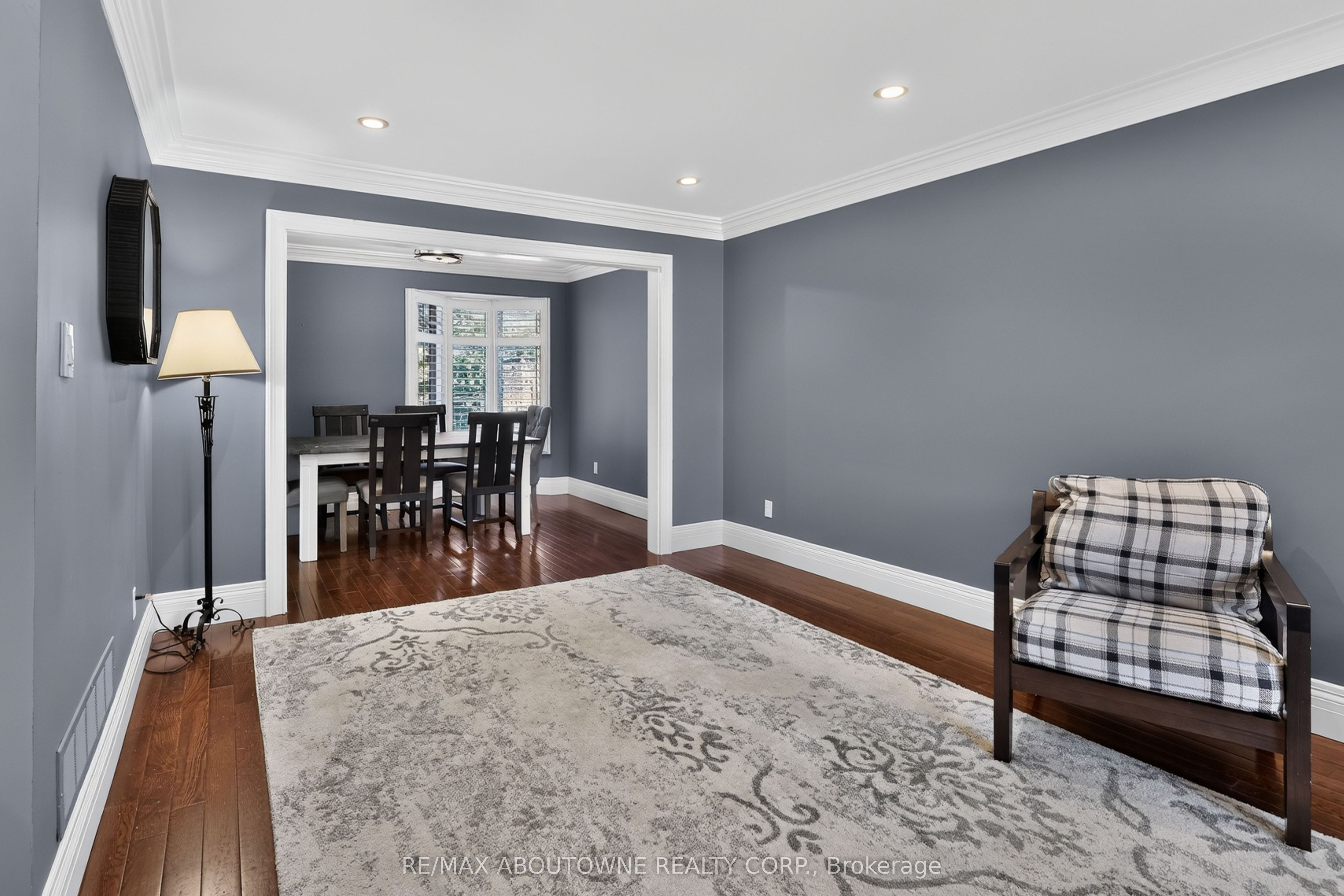 2102 Salma Crescent Property Photo 12