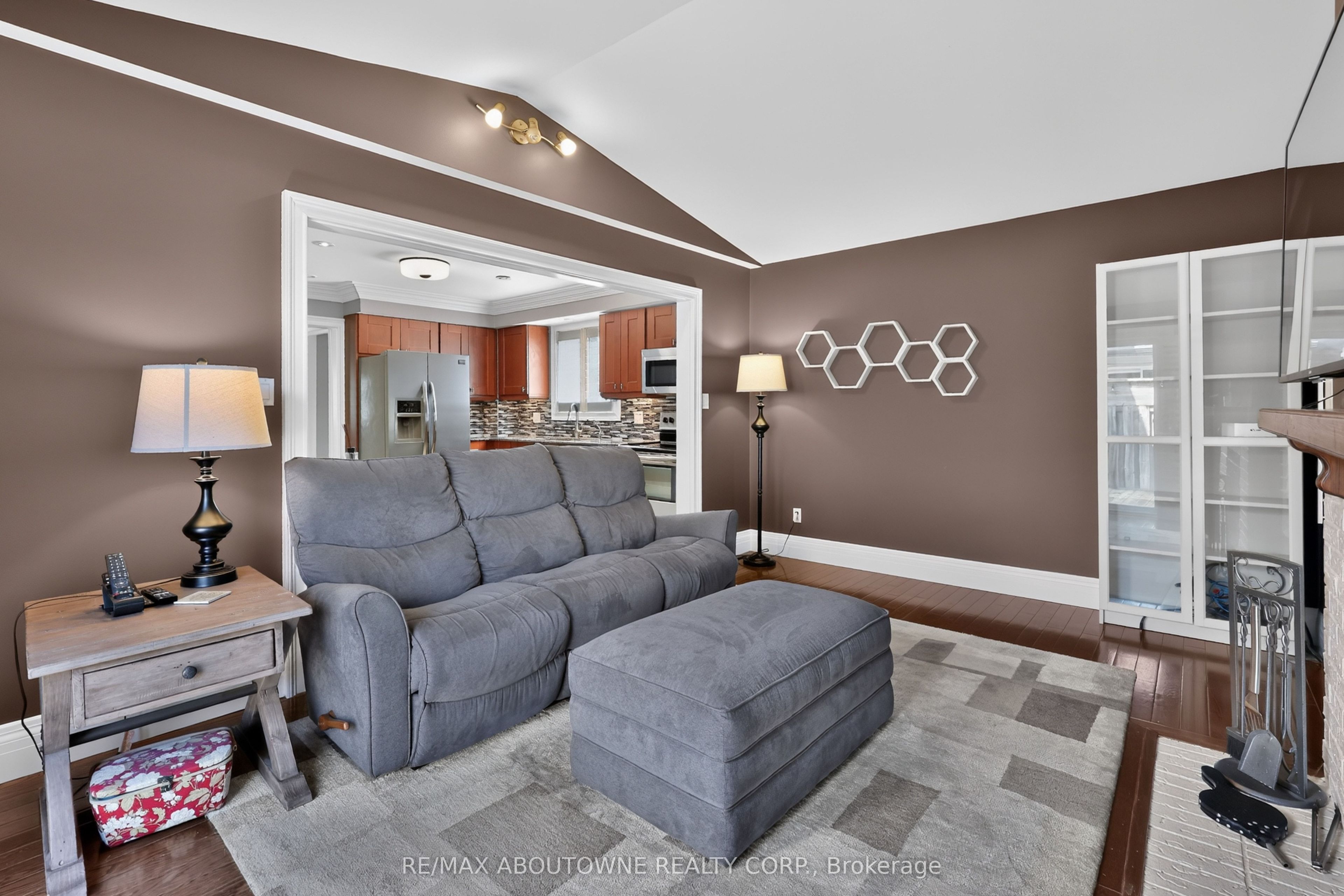 2102 Salma Crescent Property Photo 19