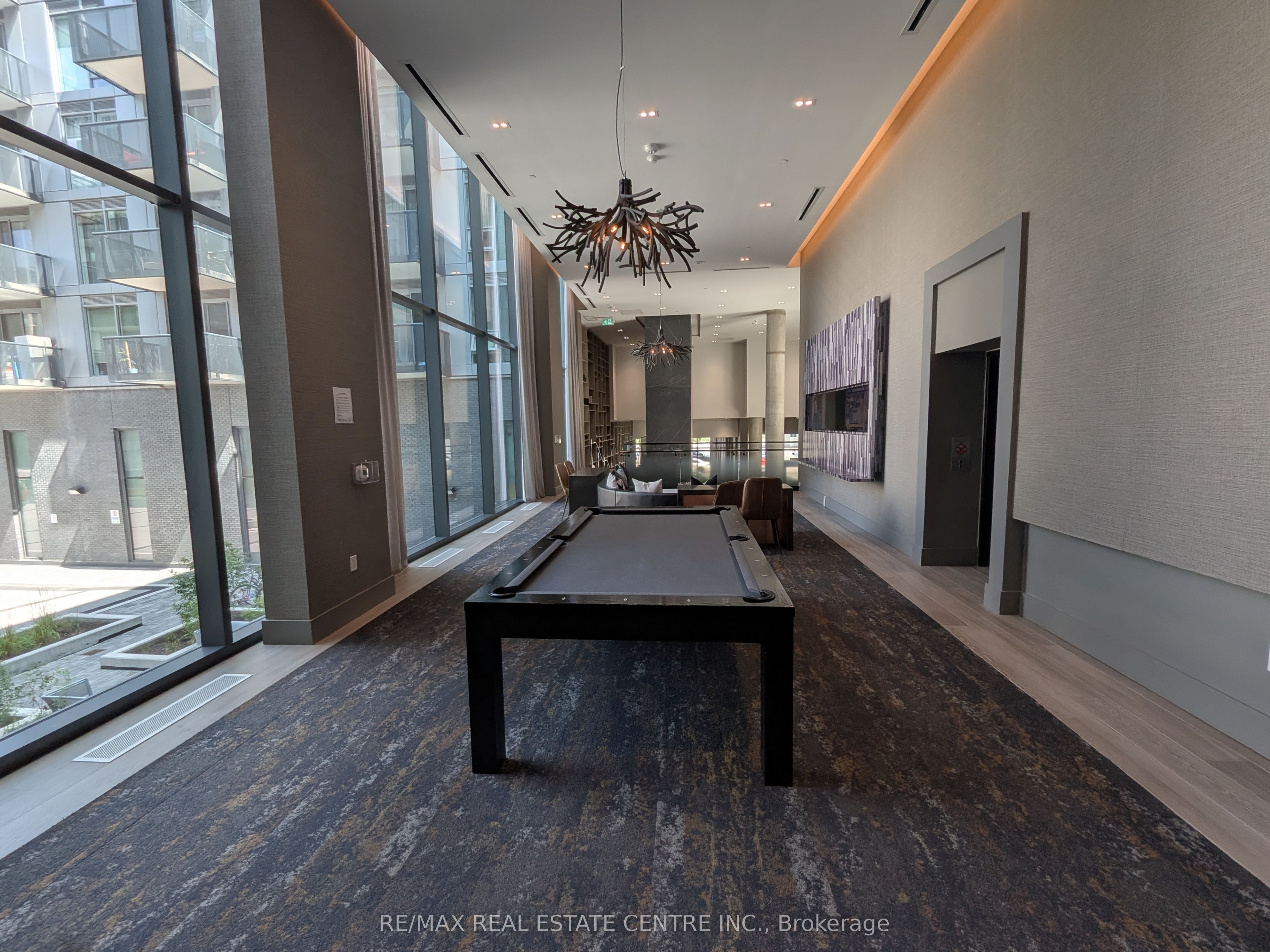 2450 Old Bronte Road 417 Property Photo 14