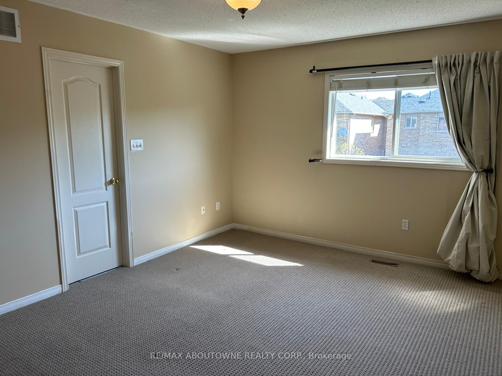 2473 Lazio Lane Property Photo 18