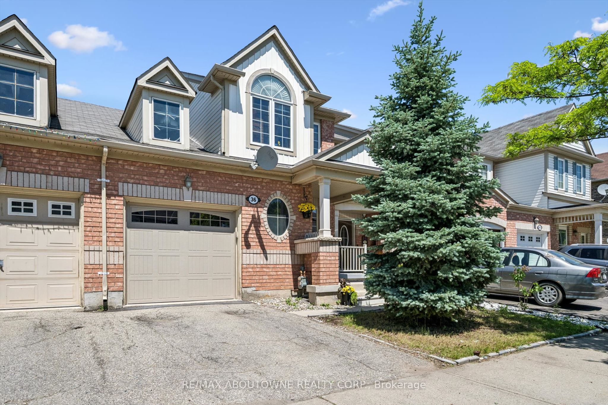 36 Van Fleet Terrace Property Photo 2