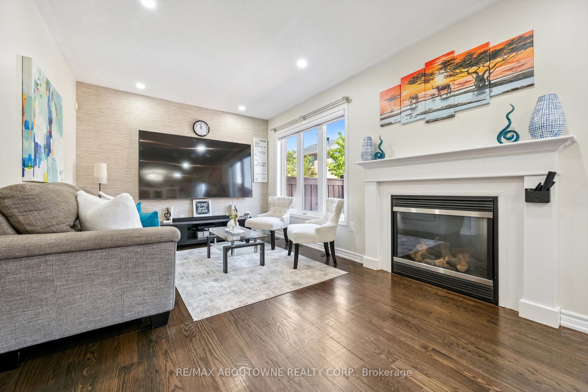 36 Van Fleet Terrace Property Photo 6