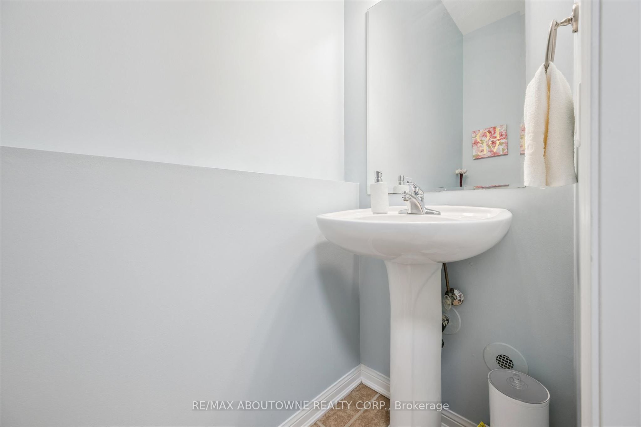 36 Van Fleet Terrace Property Photo 34
