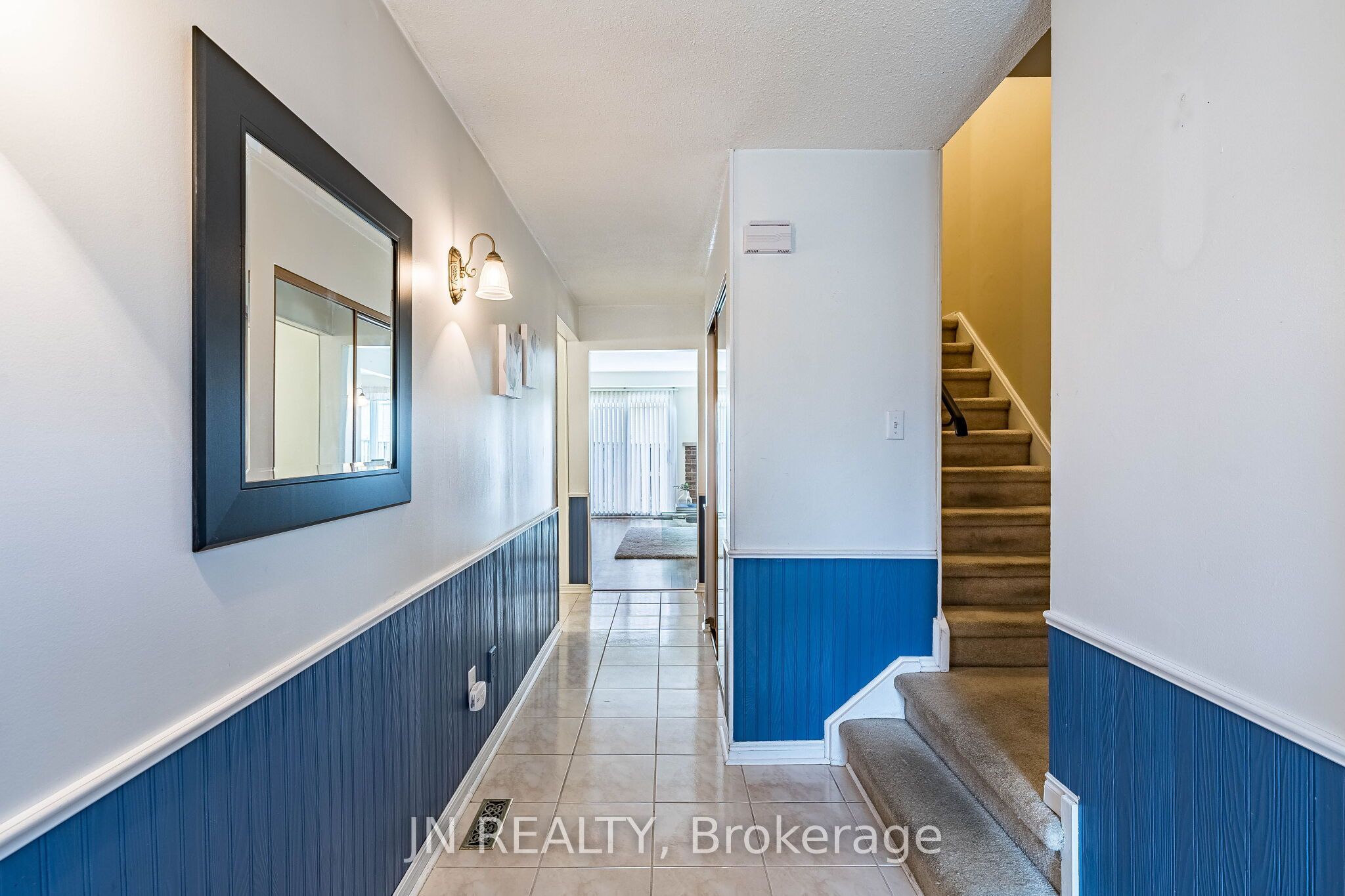15 Gatwick Lane Property Photo 5