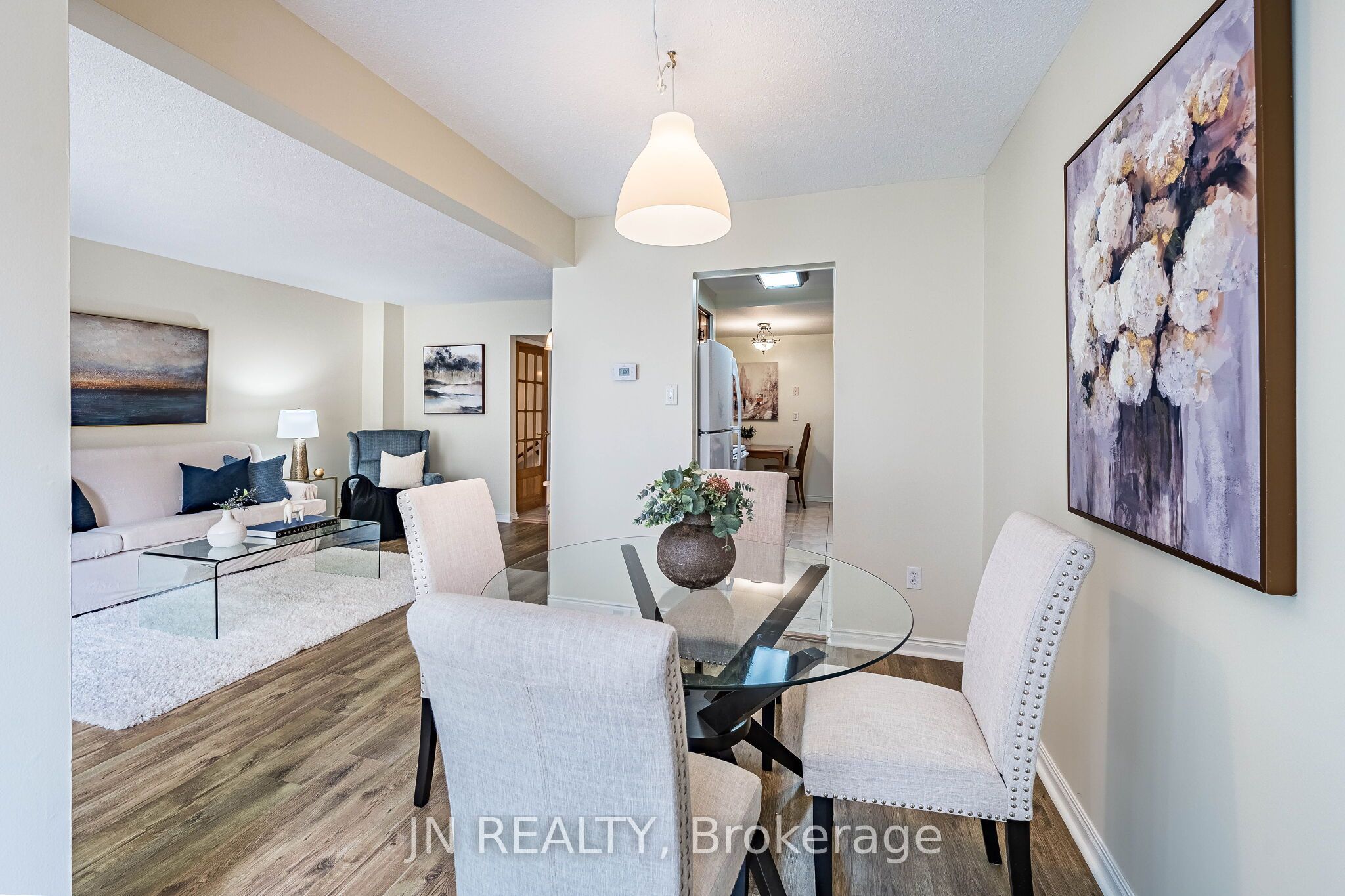 15 Gatwick Lane Property Photo 13