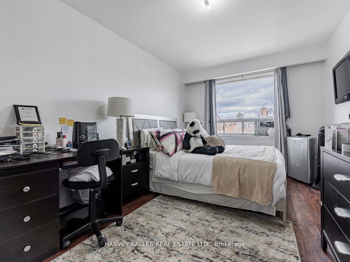 6 Carrington Avenue Property Photo 23