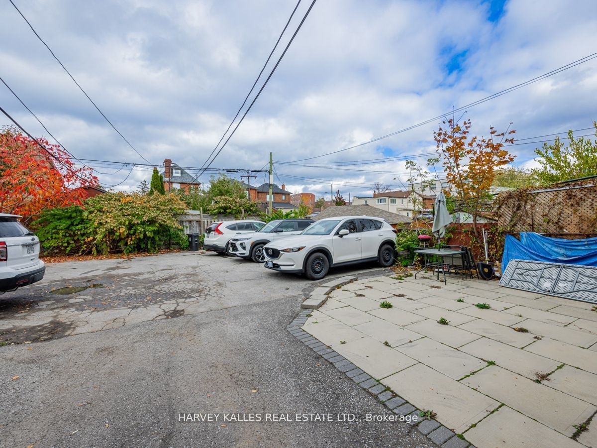 6 Carrington Avenue Property Photo 26