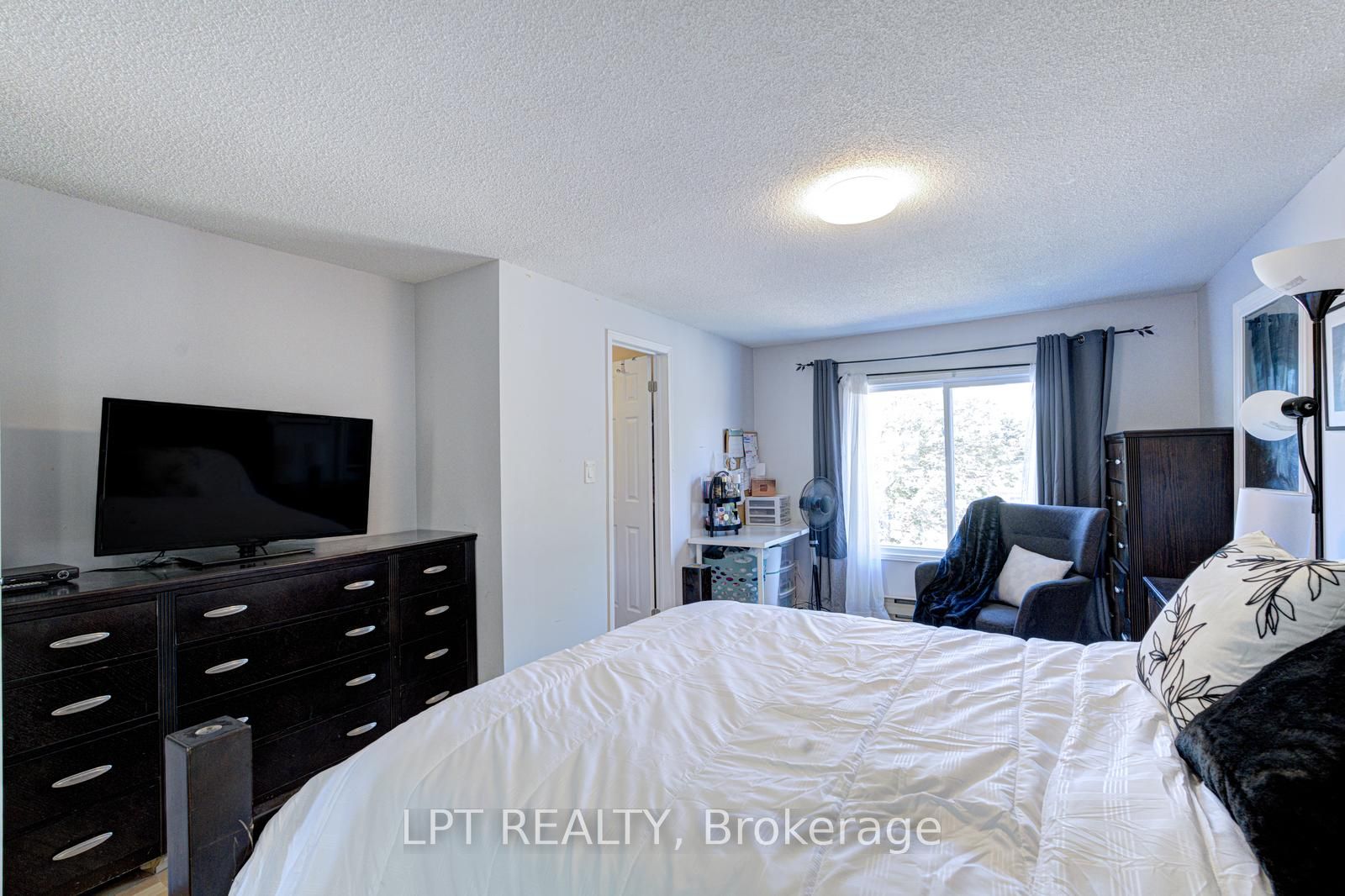 30 Dawson Road Property Photo 22