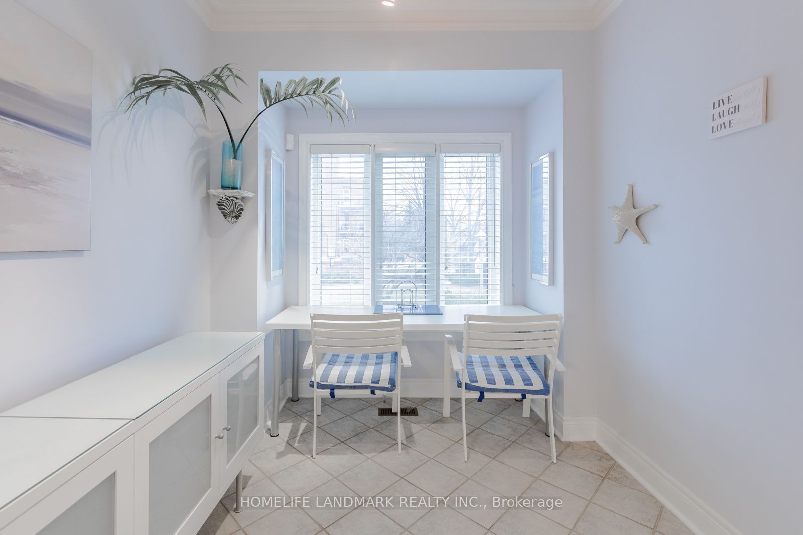 2283 Lake Shore Boulevard W B Property Photo 11