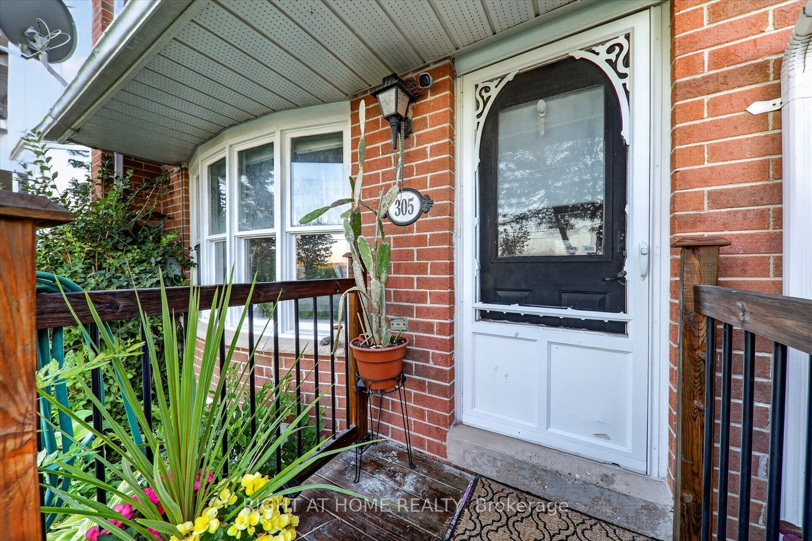305 Alder Street Property Photo 5