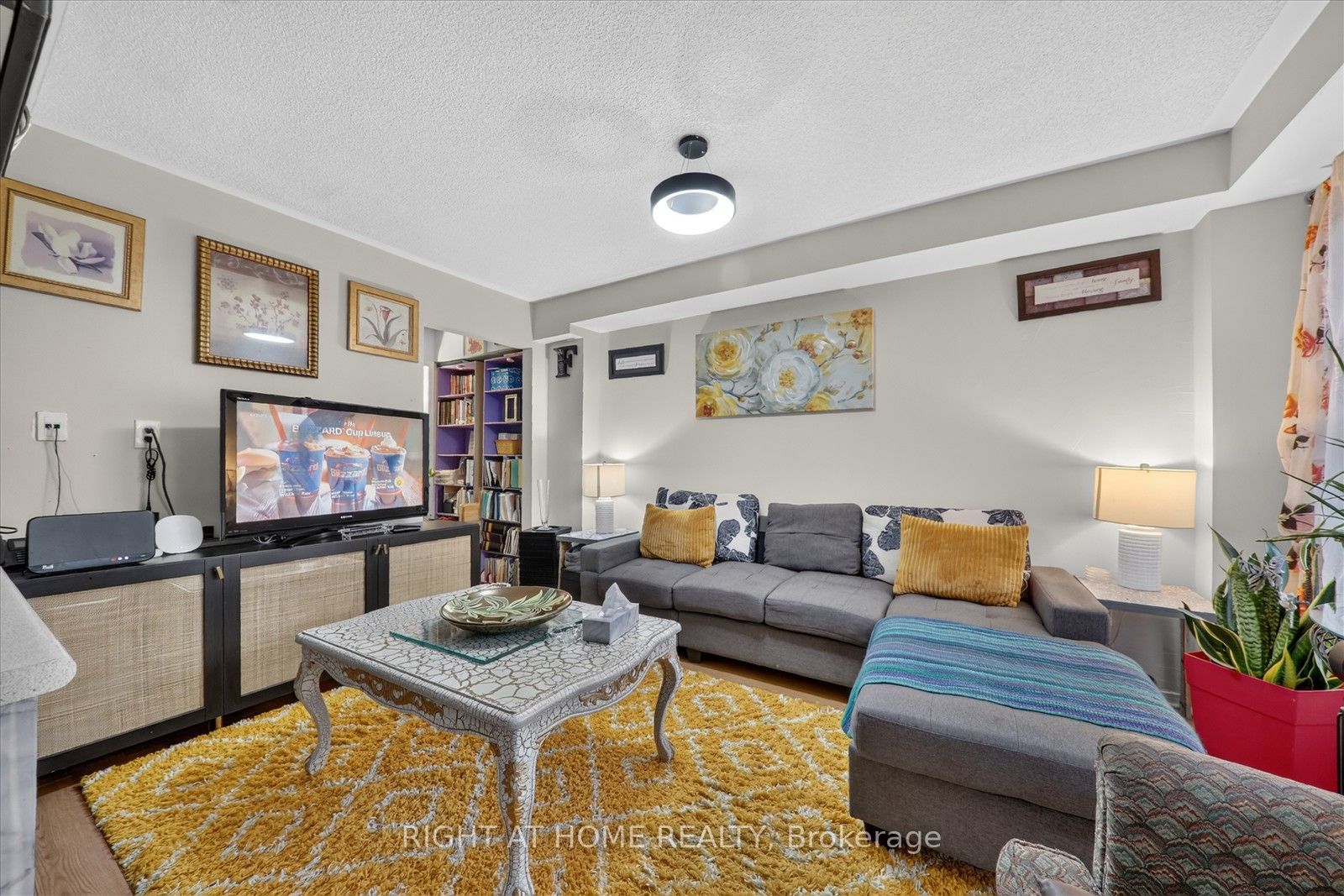 305 Alder Street Property Photo 10