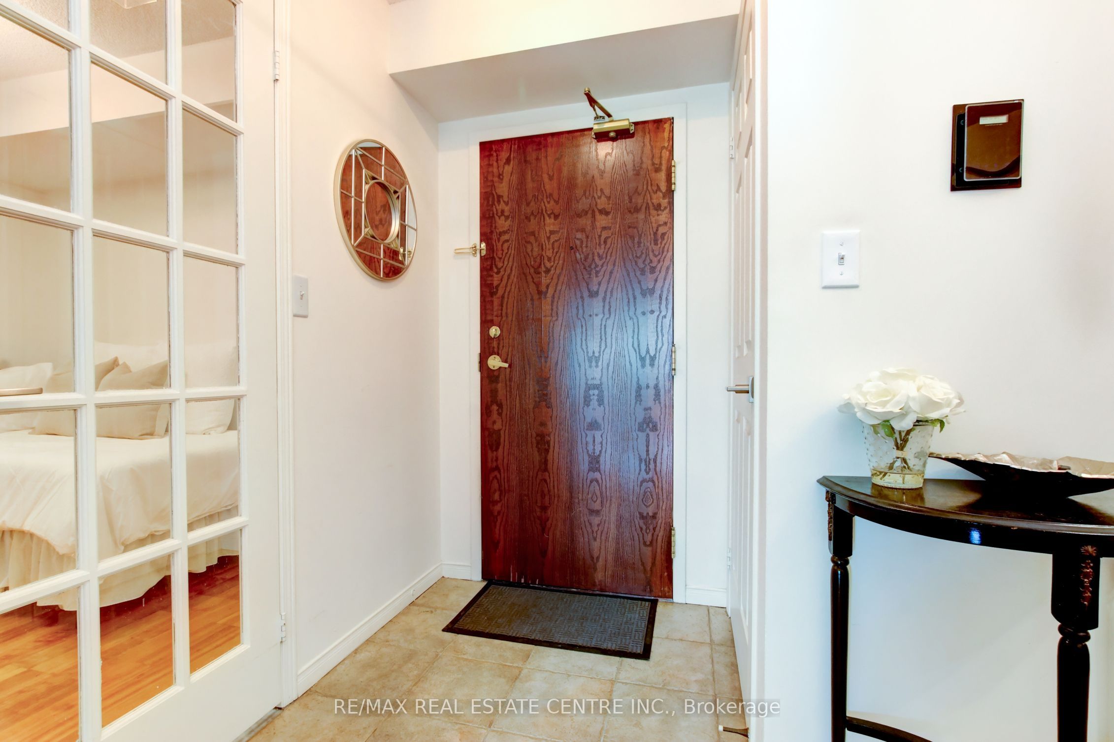 190 Manitoba Street 706 Property Photo 6