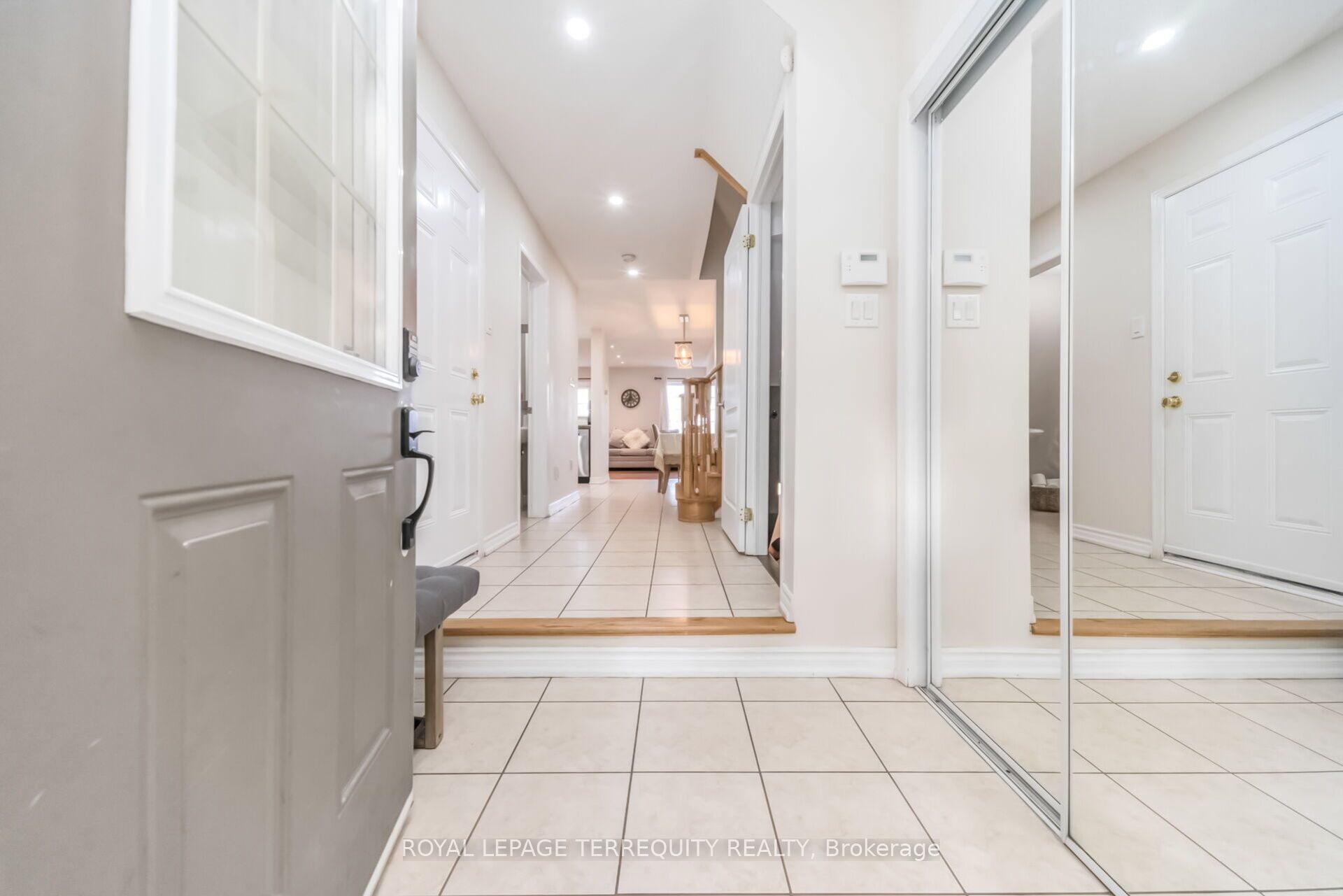 7 Bamboo Grove Property Photo 4