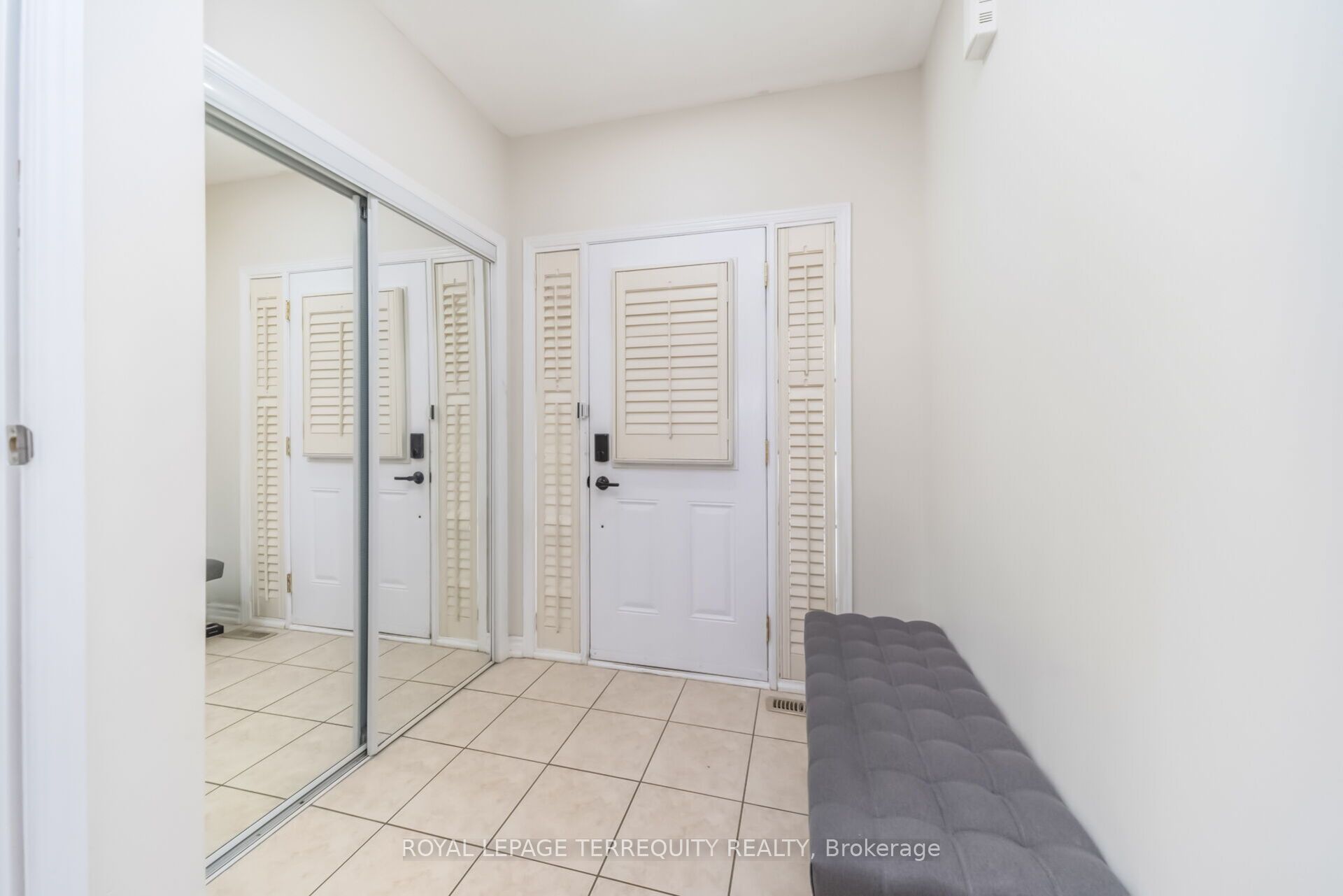 7 Bamboo Grove Property Photo 5
