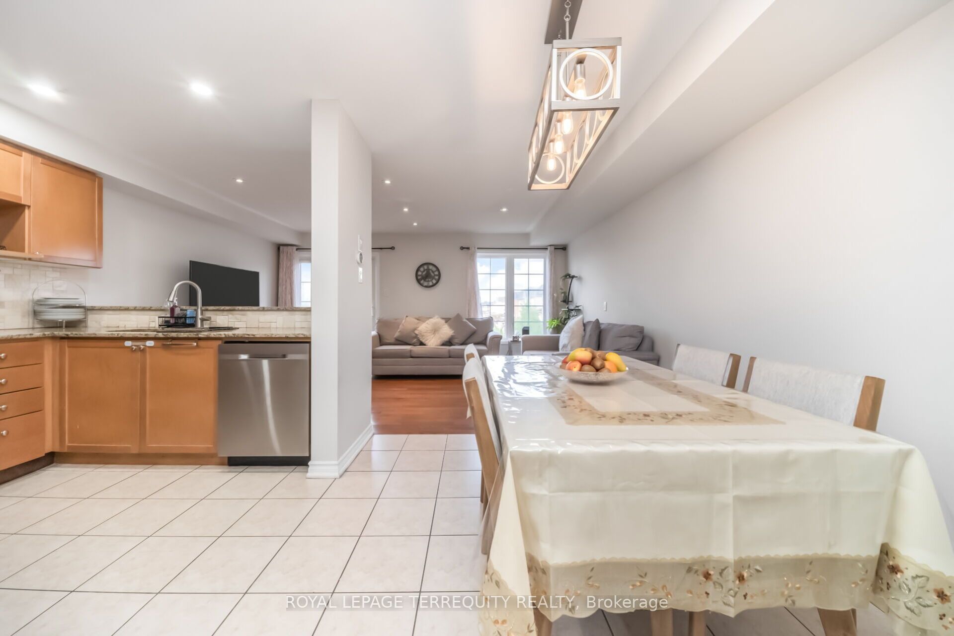 7 Bamboo Grove Property Photo 7