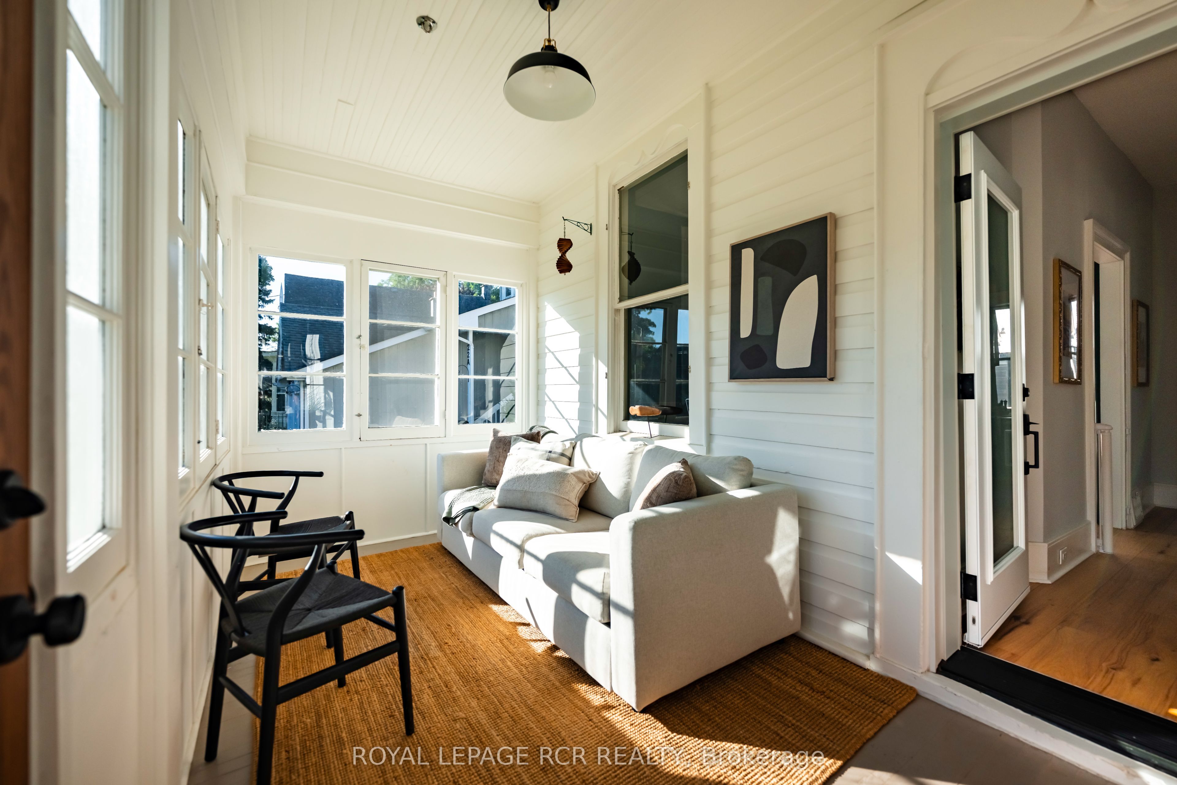 22 John Street Property Photo 6