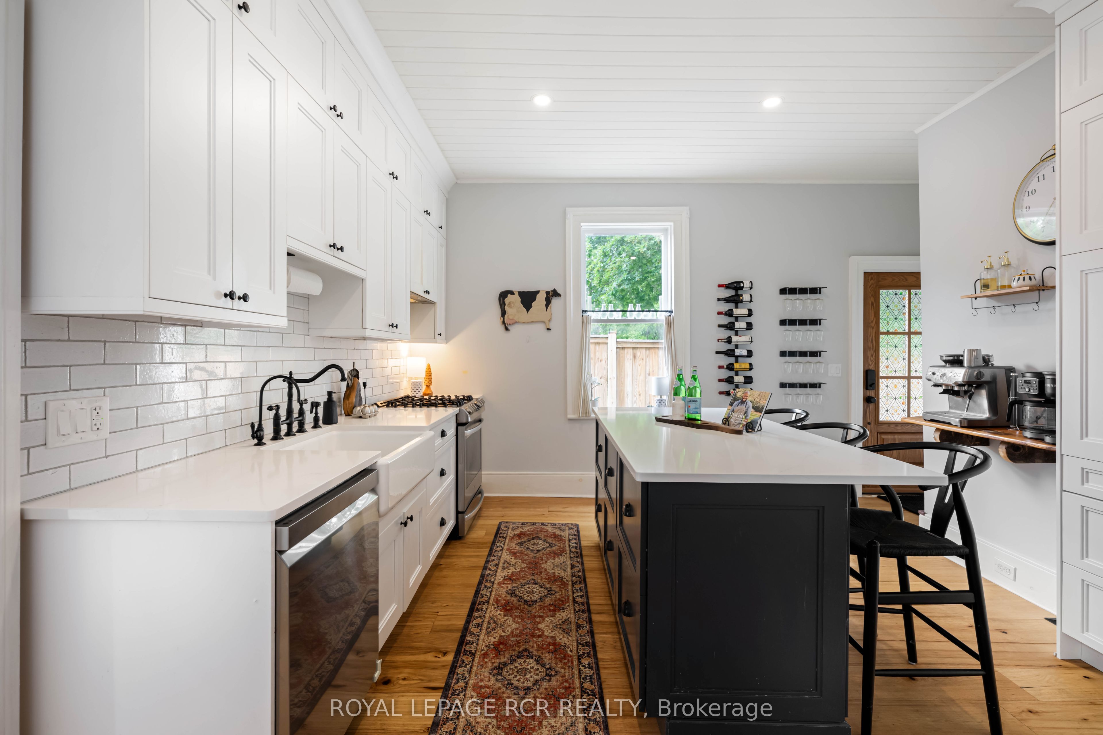 22 John Street Property Photo 19