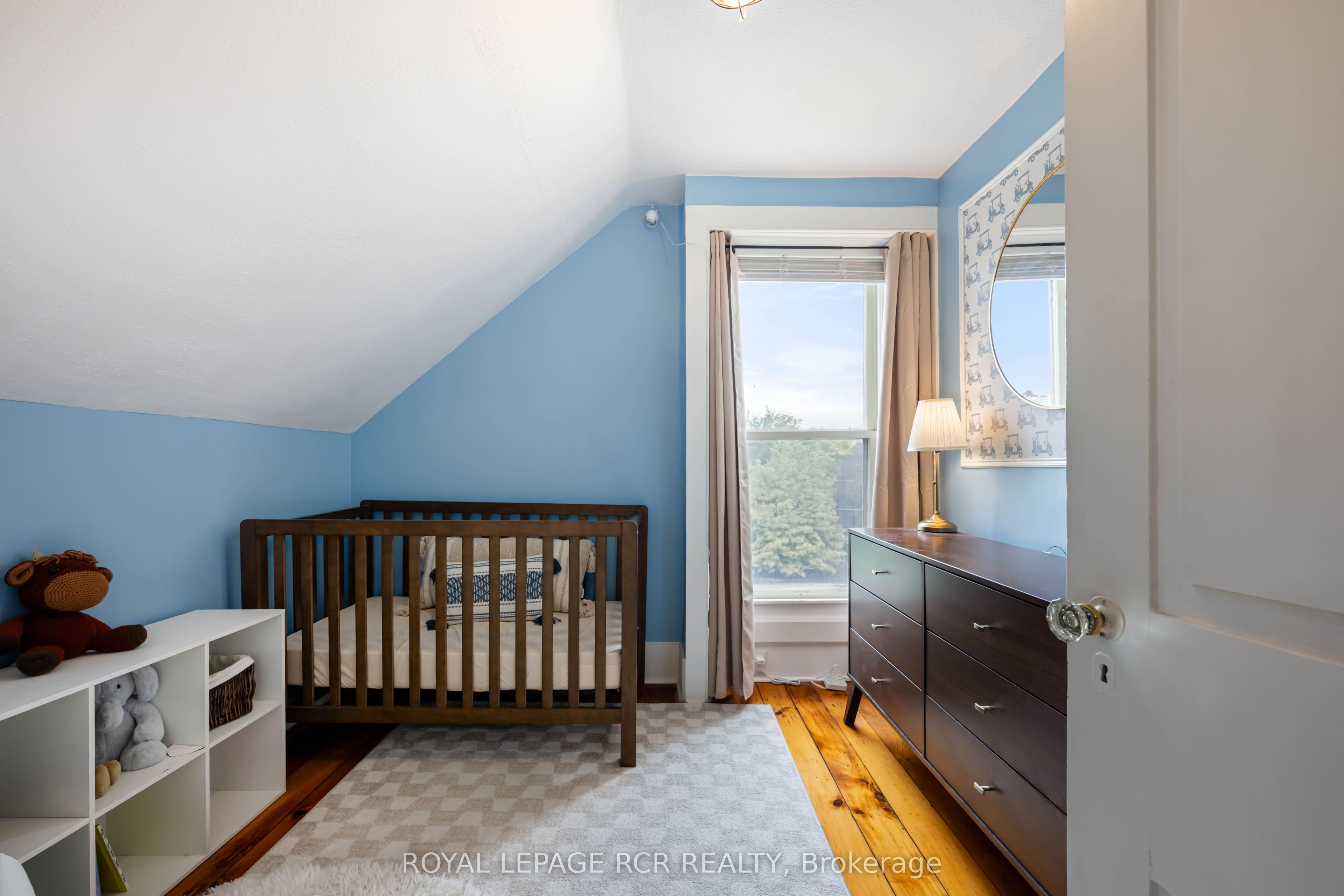 22 John Street Property Photo 31