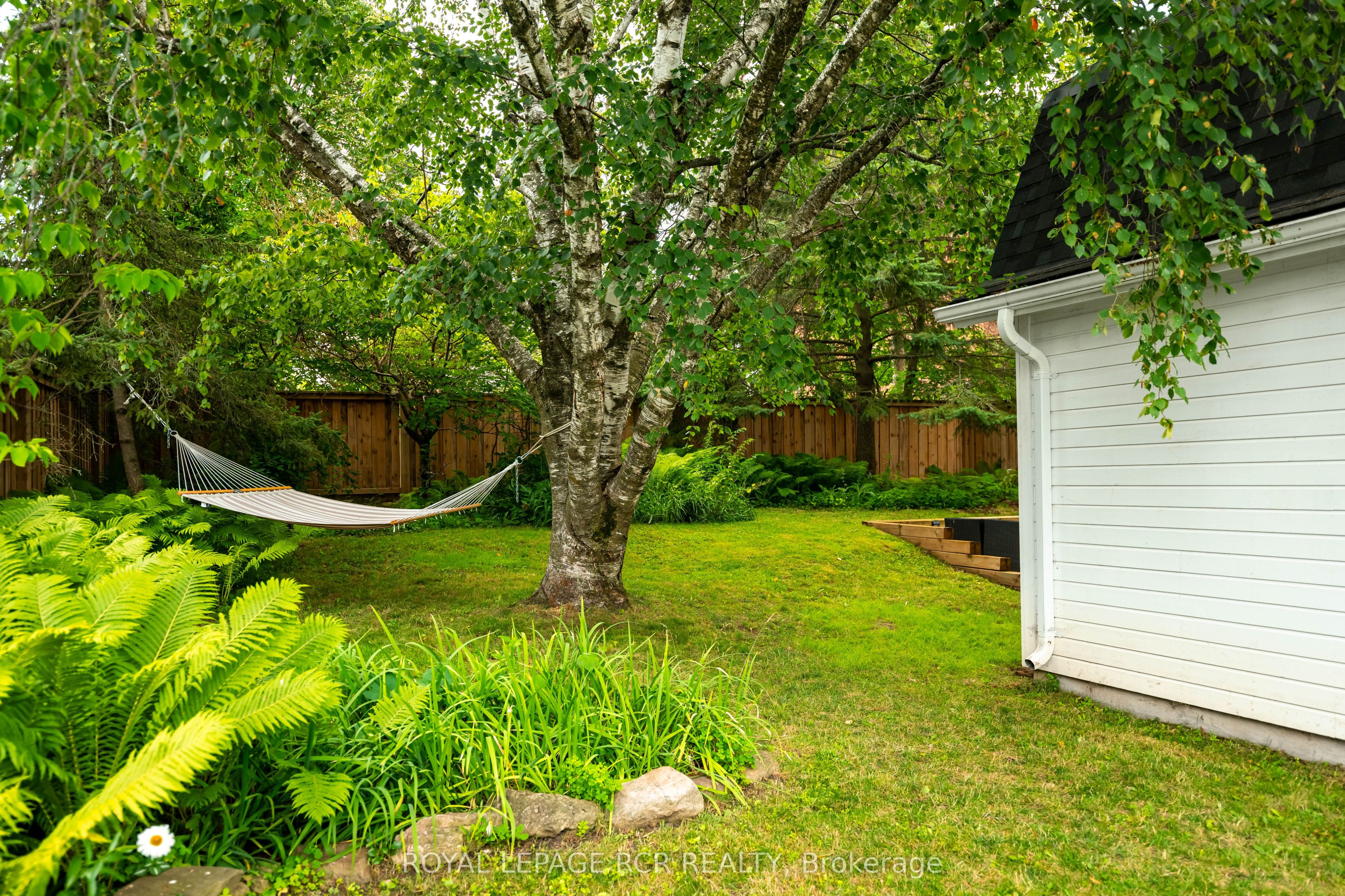 22 John Street Property Photo 44