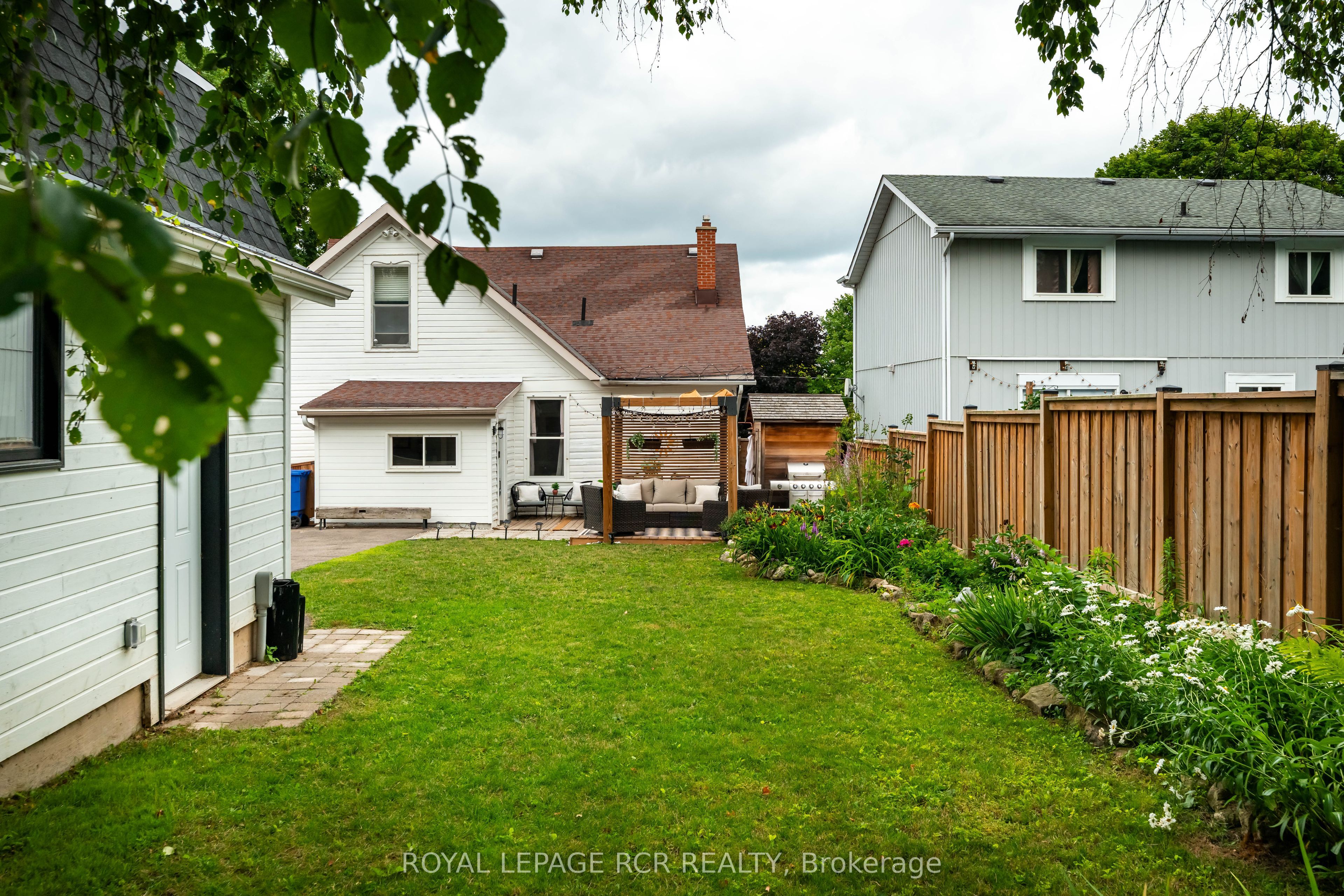 22 John Street Property Photo 47