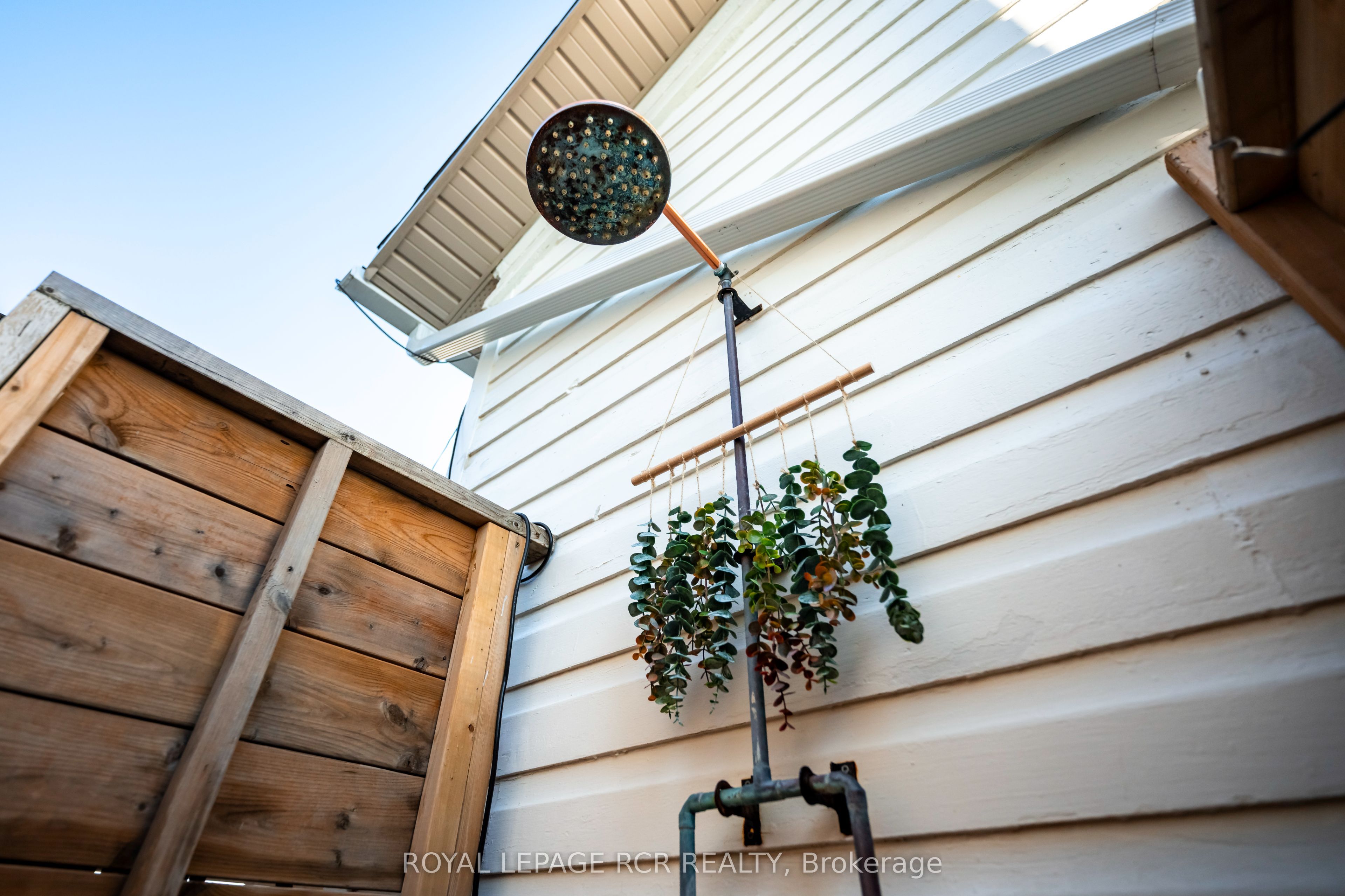 22 John Street Property Photo 49