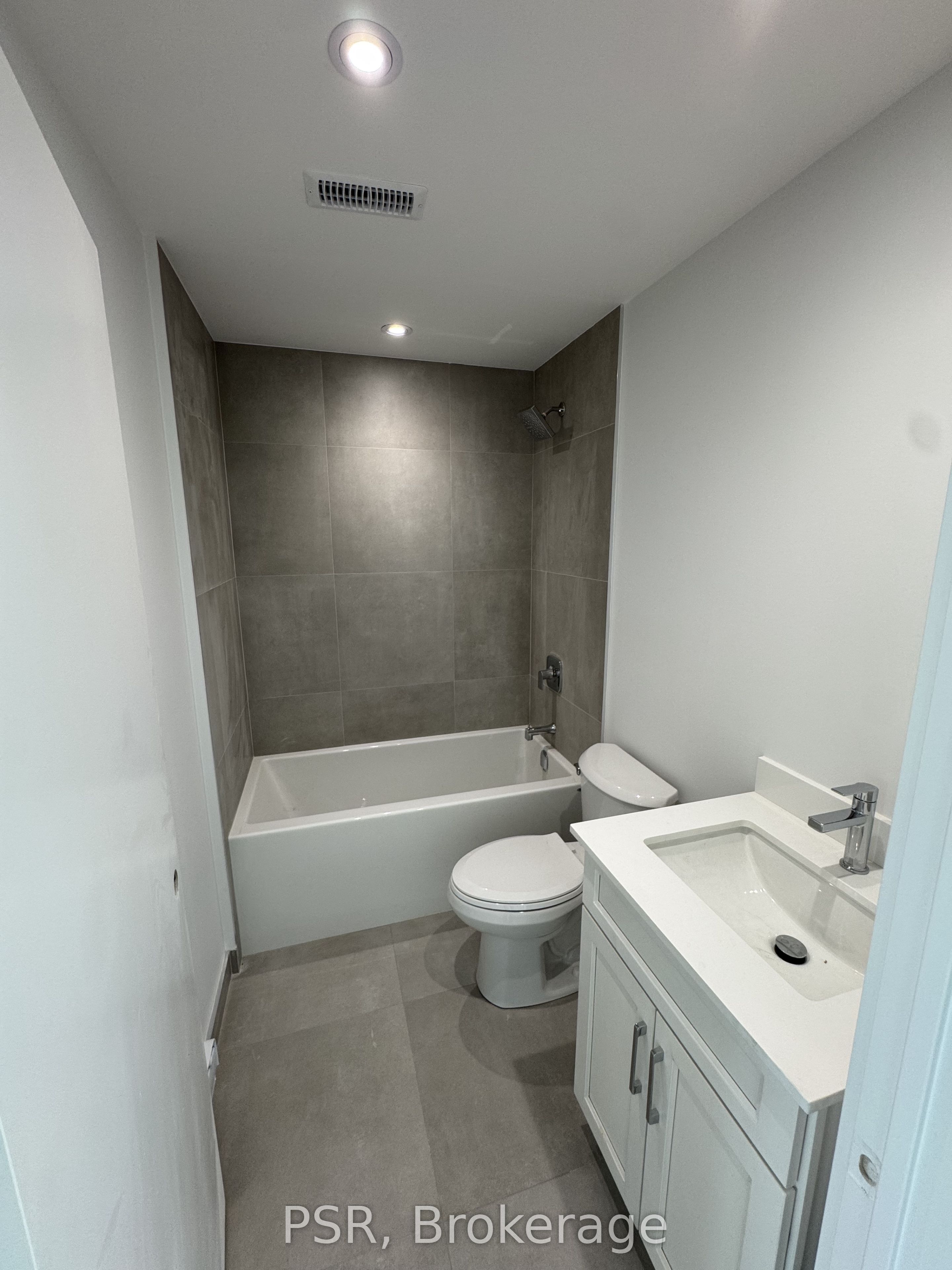 99 Ypres Road Upper Property Photo 7