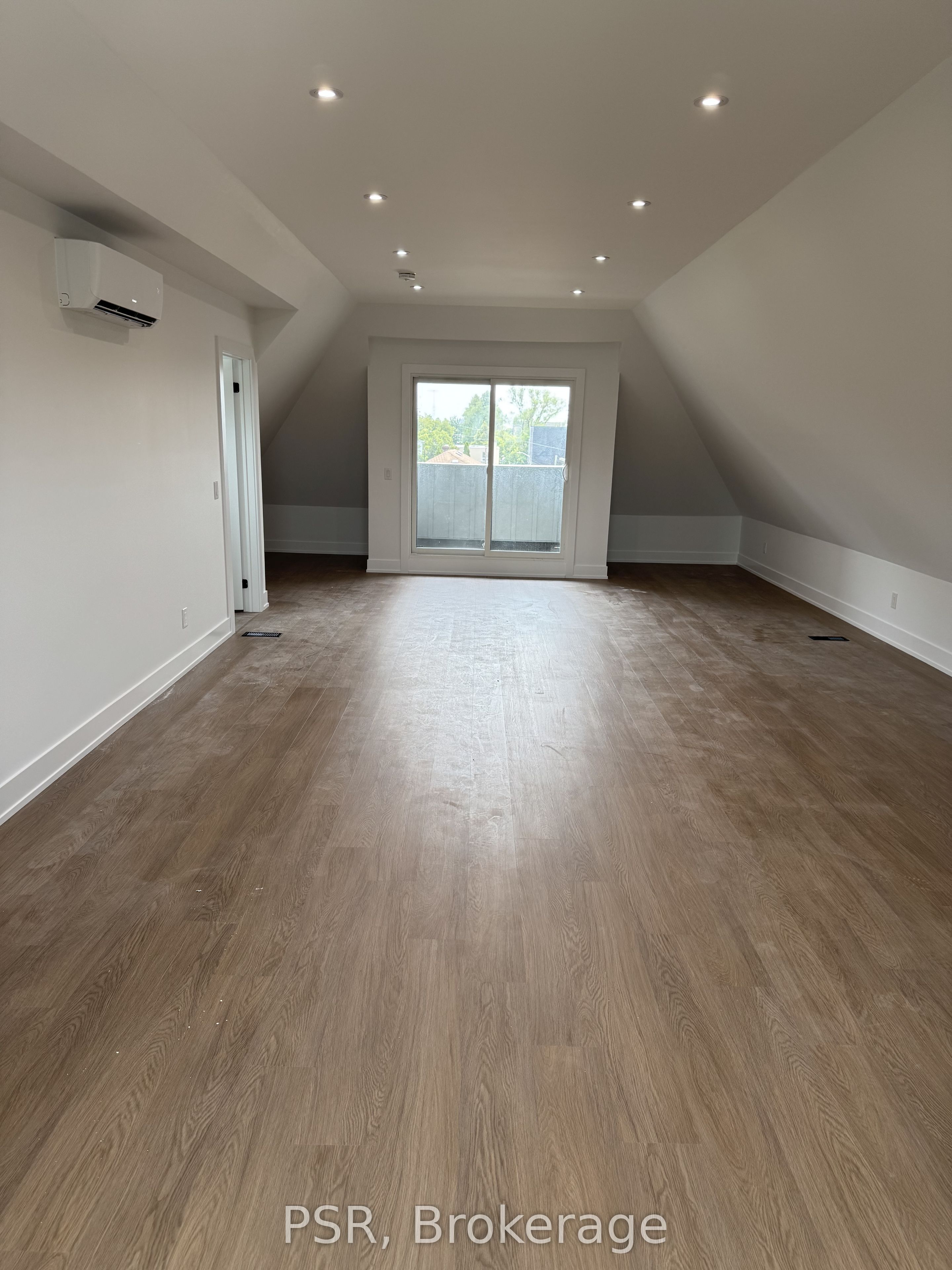 99 Ypres Road Upper Property Photo 11