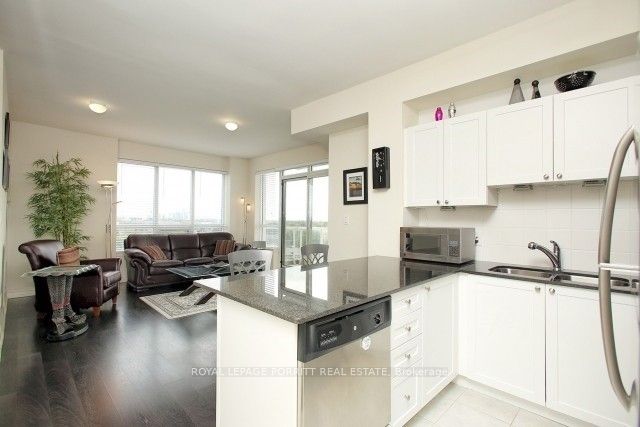 3865 Lake Shore Boulevard W 1109 Property Photo 5