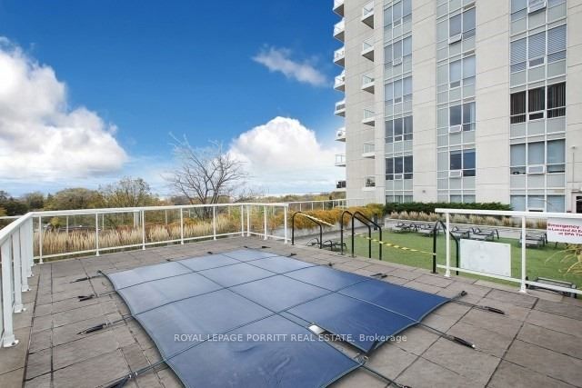 3865 Lake Shore Boulevard W 1109 Property Photo 15